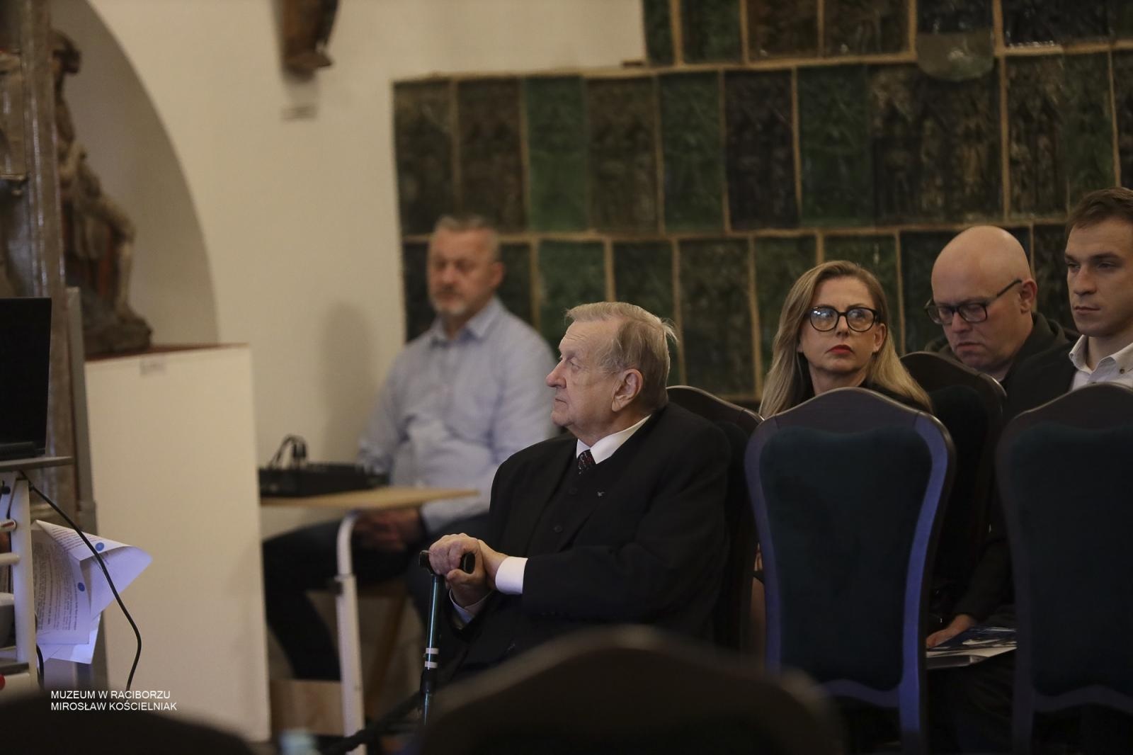 Zdjęcie w galerii na portalu naszraciborz.pl: Spotkanie o wojnach napoleońskich w Raciborzu. Historyczna opowieść o wydarzeniach na Śląsku wiadomości z regionu