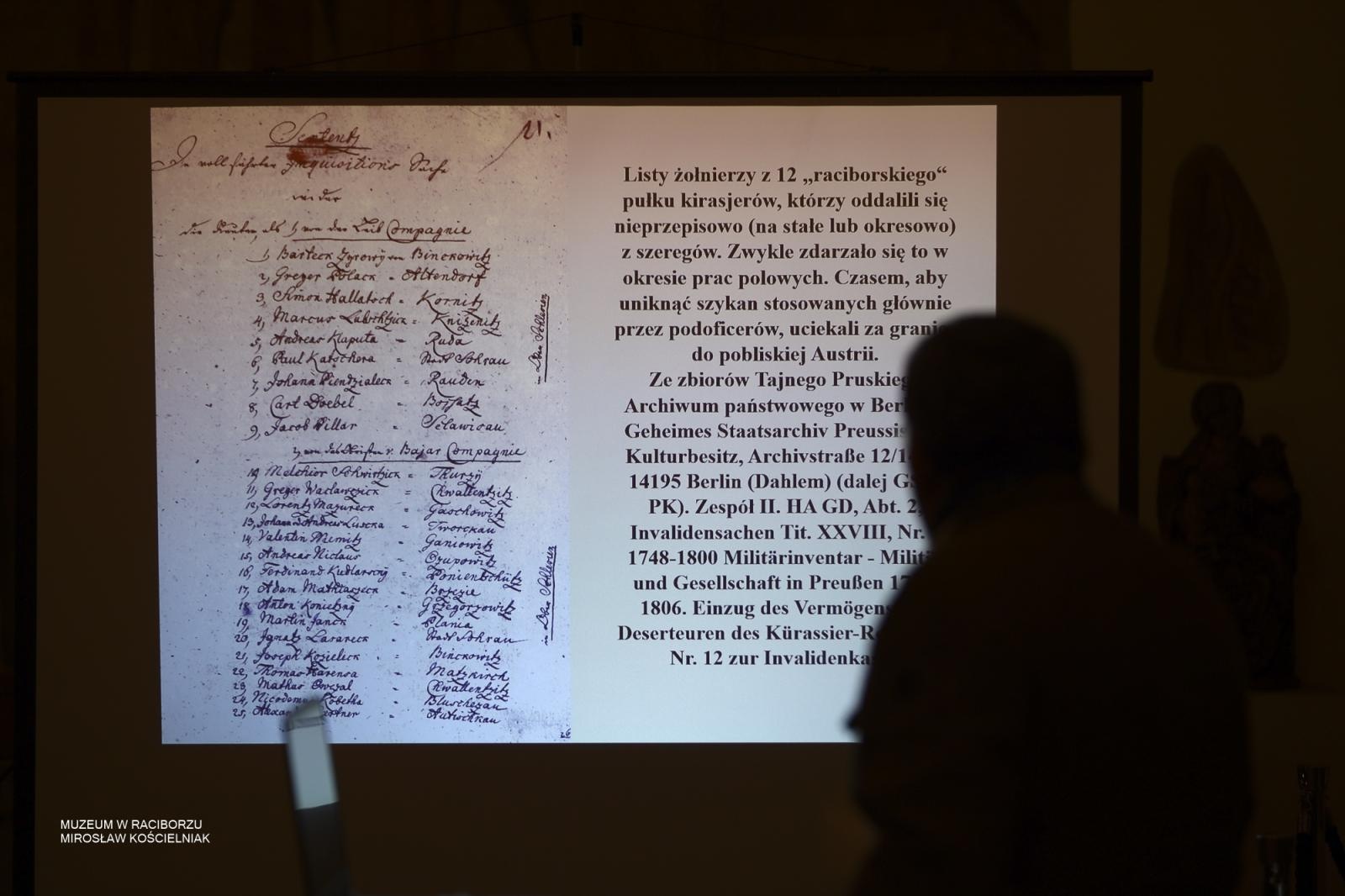 Zdjęcie w galerii na portalu naszraciborz.pl: Spotkanie o wojnach napoleońskich w Raciborzu. Historyczna opowieść o wydarzeniach na Śląsku wiadomości z regionu