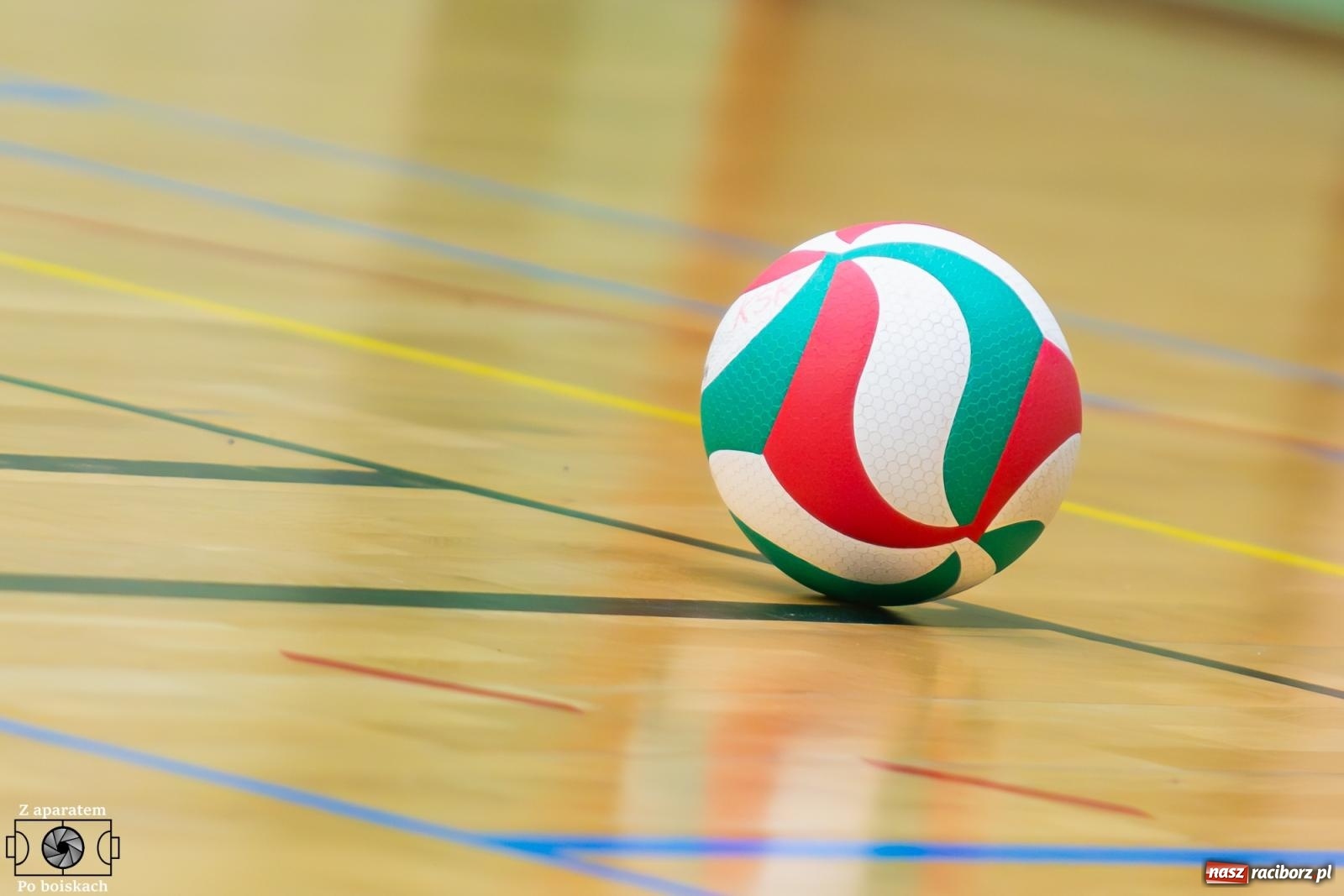 Zdjęcie w galerii na portalu naszraciborz.pl: Siatkarski dreszczowiec w Raciborzu. Pierwsza faza sezonu zakończona awansem do najlepszej ósemki [FOTO i WIDEO] wiadomości z regionu