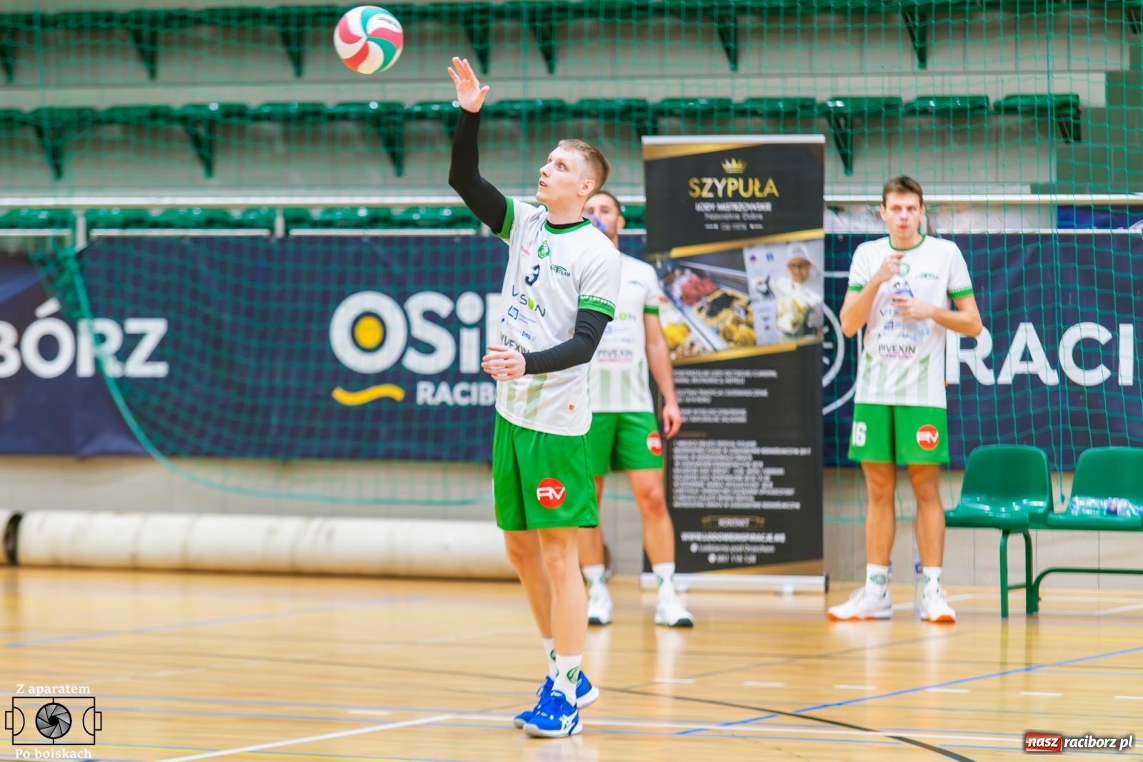 Zdjęcie w galerii na portalu naszraciborz.pl: Siatkarski dreszczowiec w Raciborzu. Pierwsza faza sezonu zakończona awansem do najlepszej ósemki [FOTO i WIDEO] wiadomości z regionu