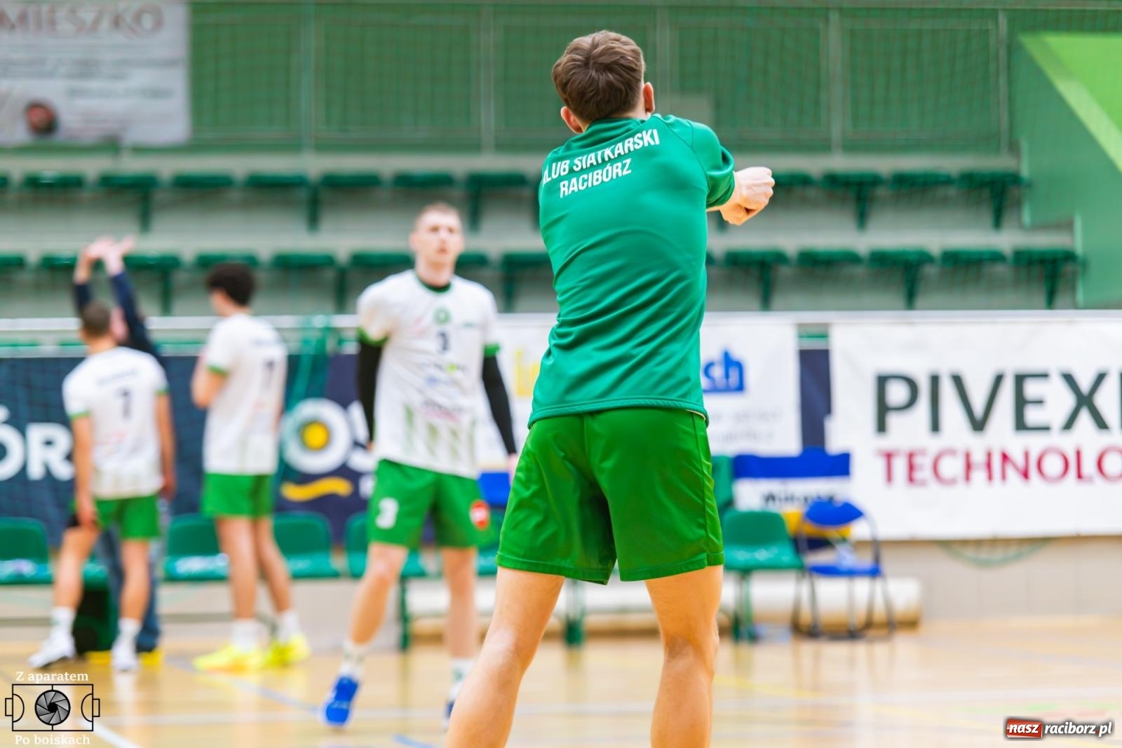 Zdjęcie w galerii na portalu naszraciborz.pl: Siatkarski dreszczowiec w Raciborzu. Pierwsza faza sezonu zakończona awansem do najlepszej ósemki [FOTO i WIDEO] wiadomości z regionu