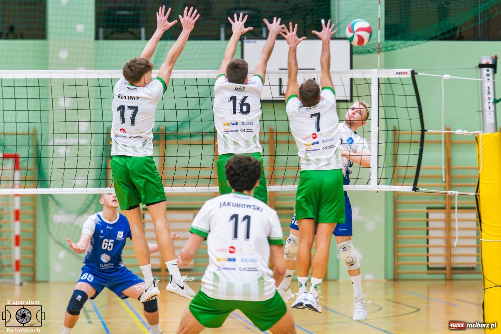 Zdjęcie w galerii na portalu naszraciborz.pl: Siatkarski dreszczowiec w Raciborzu. Pierwsza faza sezonu zakończona awansem do najlepszej ósemki [FOTO i WIDEO] wiadomości z regionu