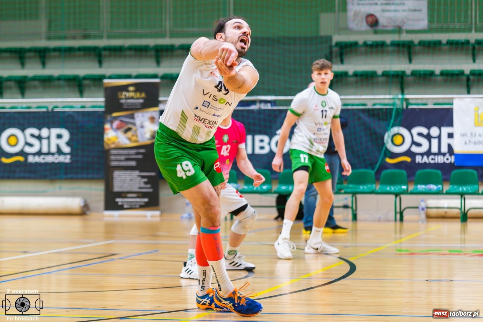 Zdjęcie w galerii na portalu naszraciborz.pl: Siatkarski dreszczowiec w Raciborzu. Pierwsza faza sezonu zakończona awansem do najlepszej ósemki [FOTO i WIDEO] wiadomości z regionu