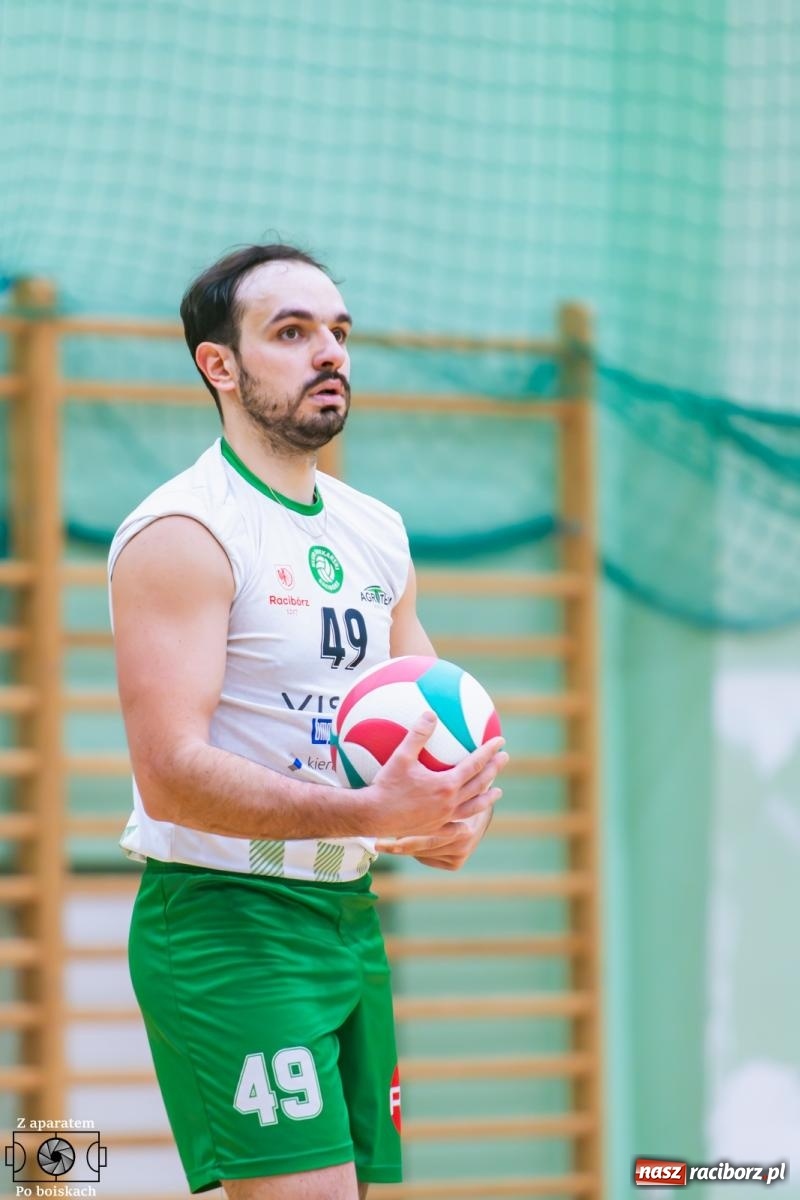 Zdjęcie w galerii na portalu naszraciborz.pl: Siatkarski dreszczowiec w Raciborzu. Pierwsza faza sezonu zakończona awansem do najlepszej ósemki [FOTO i WIDEO] wiadomości z regionu