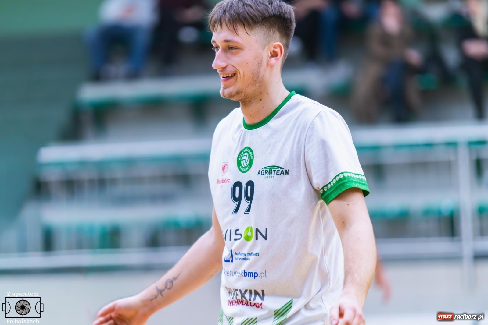 Zdjęcie w galerii na portalu naszraciborz.pl: Siatkarski dreszczowiec w Raciborzu. Pierwsza faza sezonu zakończona awansem do najlepszej ósemki [FOTO i WIDEO] wiadomości z regionu