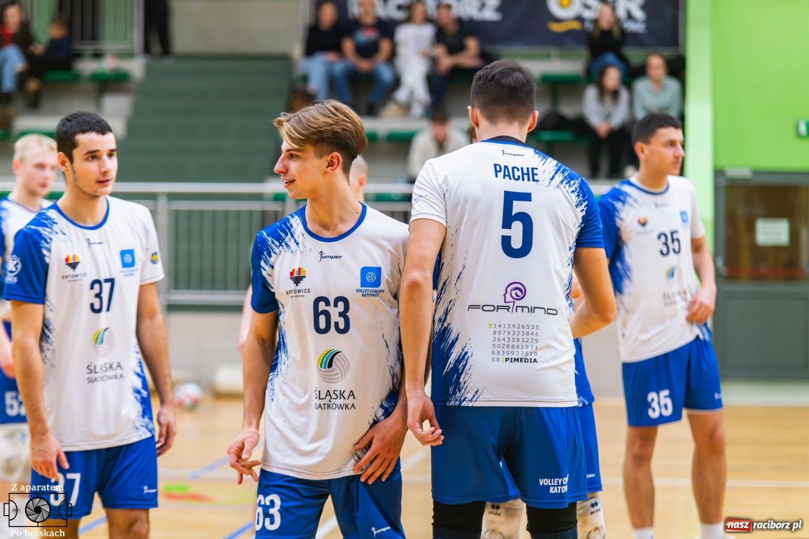 Zdjęcie w galerii na portalu naszraciborz.pl: Siatkarski dreszczowiec w Raciborzu. Pierwsza faza sezonu zakończona awansem do najlepszej ósemki [FOTO i WIDEO] wiadomości z regionu
