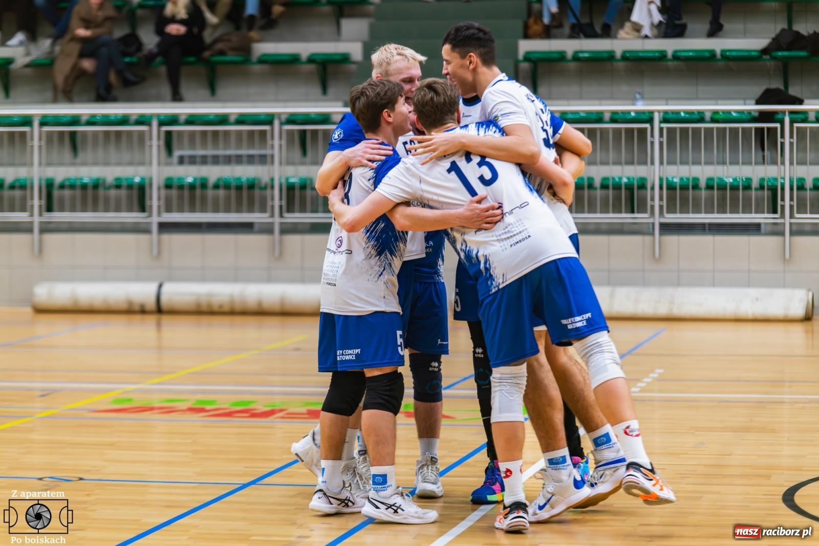 Zdjęcie w galerii na portalu naszraciborz.pl: Siatkarski dreszczowiec w Raciborzu. Pierwsza faza sezonu zakończona awansem do najlepszej ósemki [FOTO i WIDEO] wiadomości z regionu