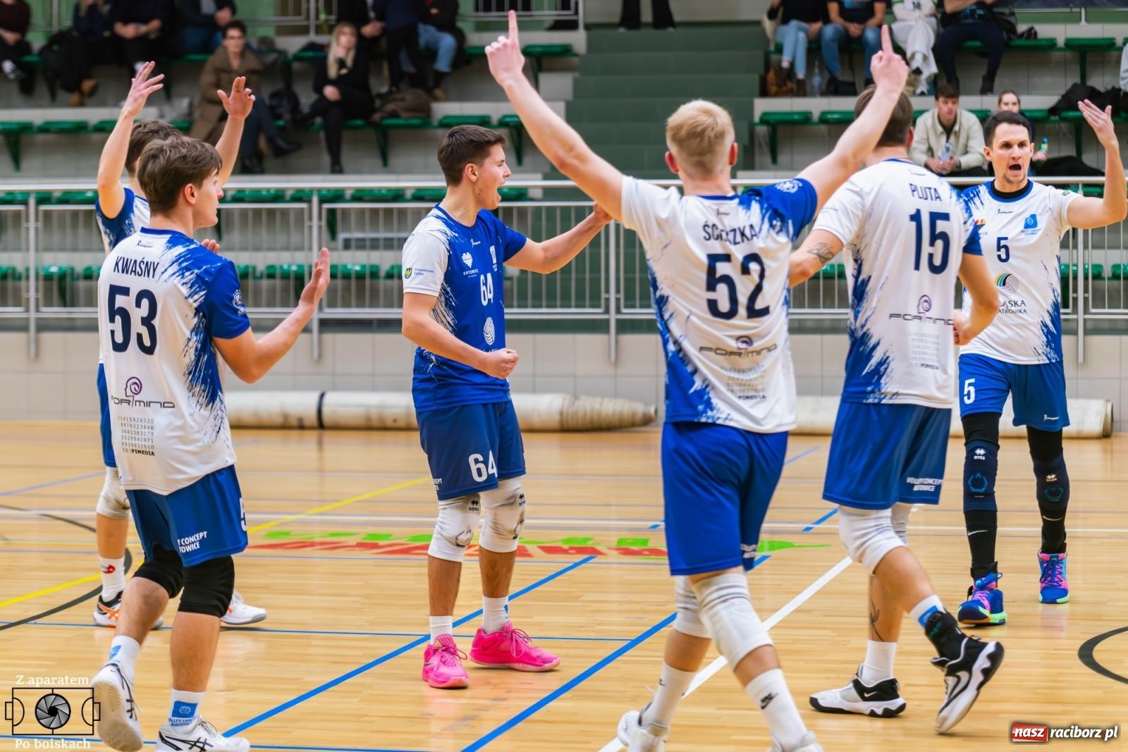 Zdjęcie w galerii na portalu naszraciborz.pl: Siatkarski dreszczowiec w Raciborzu. Pierwsza faza sezonu zakończona awansem do najlepszej ósemki [FOTO i WIDEO] wiadomości z regionu
