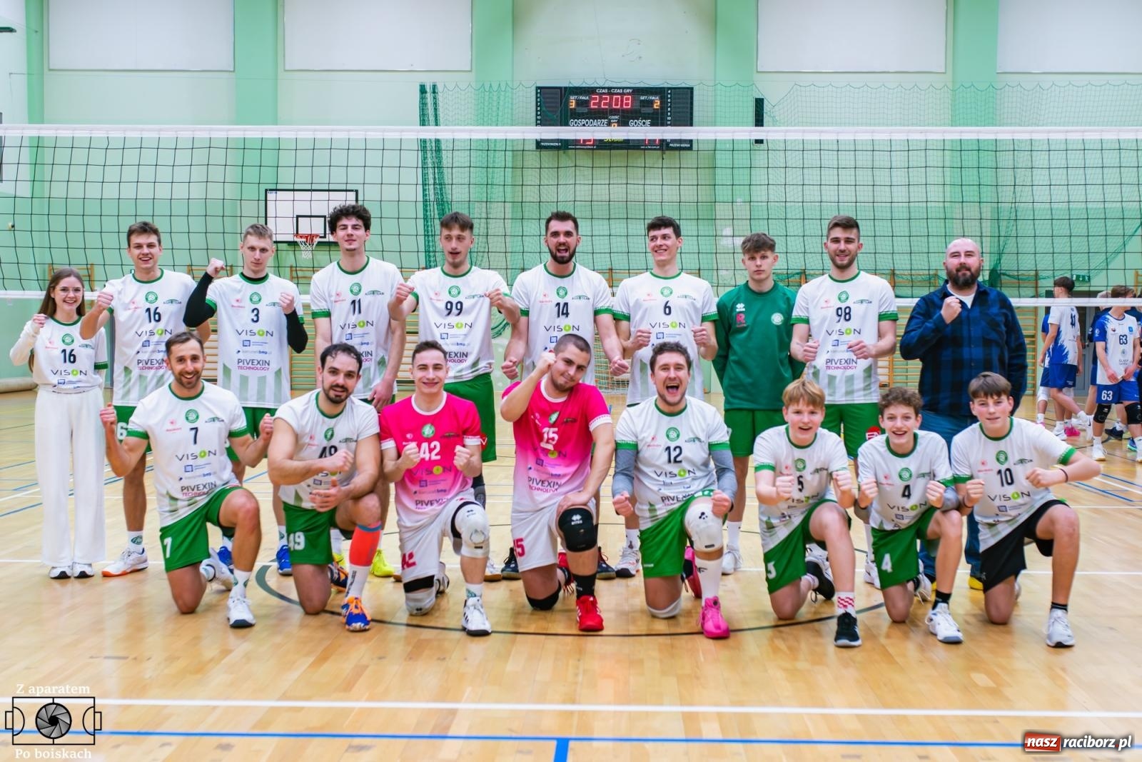 Zdjęcie w galerii na portalu naszraciborz.pl: Siatkarski dreszczowiec w Raciborzu. Pierwsza faza sezonu zakończona awansem do najlepszej ósemki [FOTO i WIDEO] wiadomości z regionu