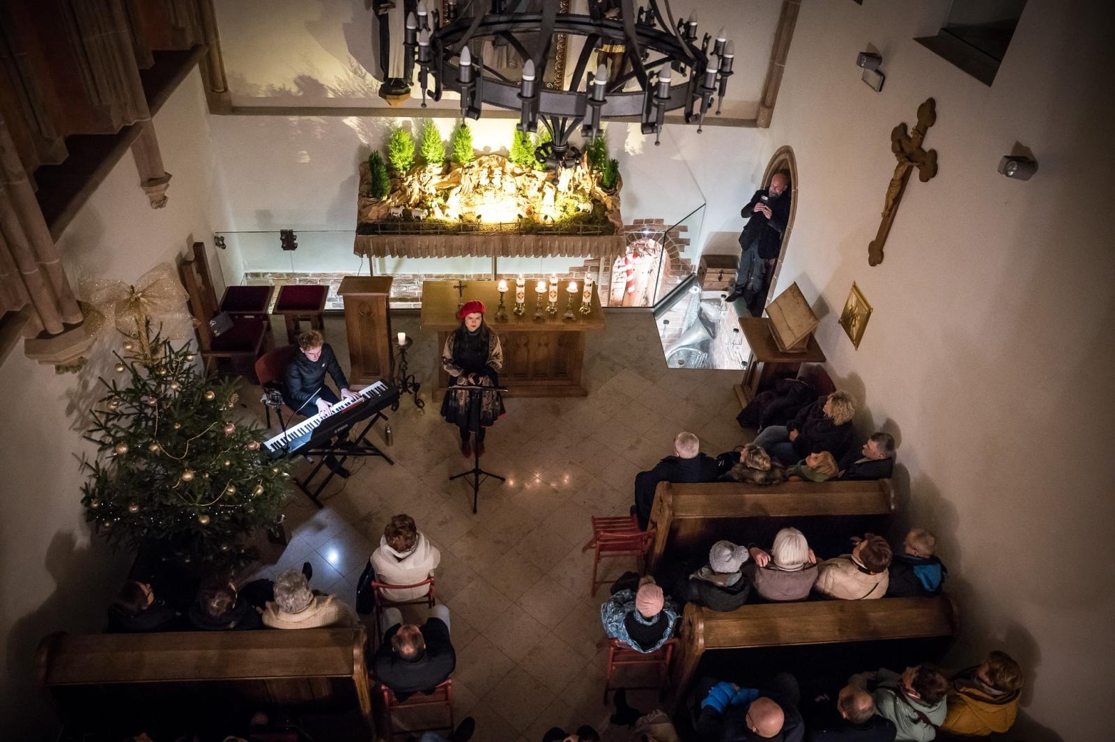 Zdjęcie w galerii na portalu naszraciborz.pl: Wieczór francuski na Zamku Piastowskim. Przed nami muzyczna podróż do Hiszpanii [FOTO i WIDEO] wiadomości z regionu