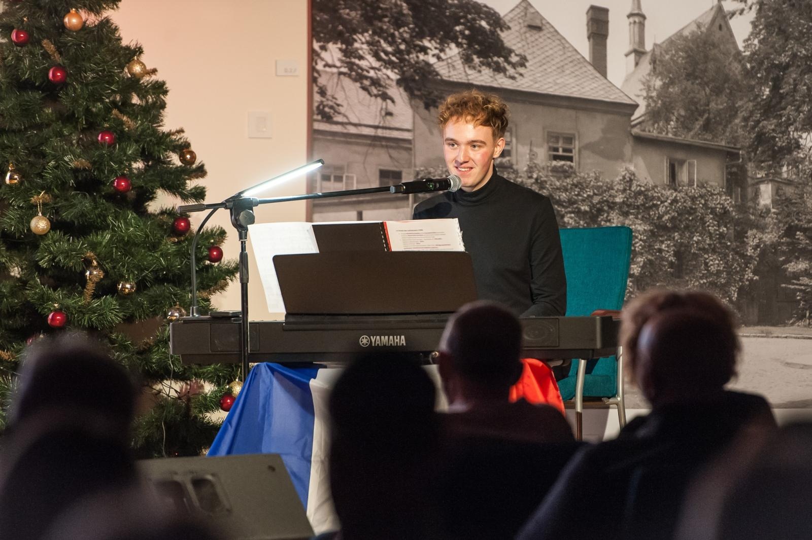 Zdjęcie w galerii na portalu naszraciborz.pl: Wieczór francuski na Zamku Piastowskim. Przed nami muzyczna podróż do Hiszpanii [FOTO i WIDEO] wiadomości z regionu