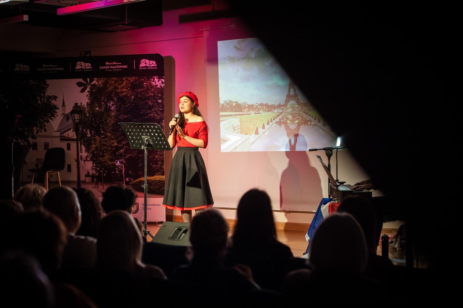 Zdjęcie w galerii na portalu naszraciborz.pl: Wieczór francuski na Zamku Piastowskim. Przed nami muzyczna podróż do Hiszpanii [FOTO i WIDEO] wiadomości z regionu