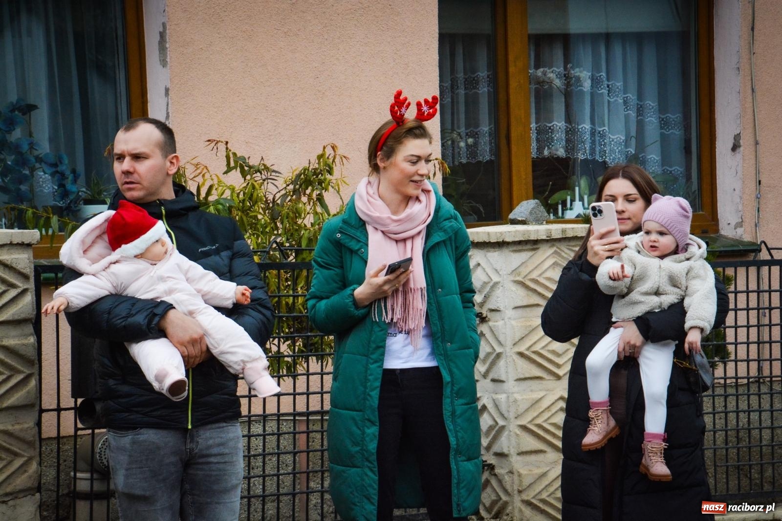 Zdjęcie w galerii na portalu naszraciborz.pl: Procesja konna do Mikołaszka – żywa tradycja Krzanowic [FOTO i WIDEO] wiadomości z regionu