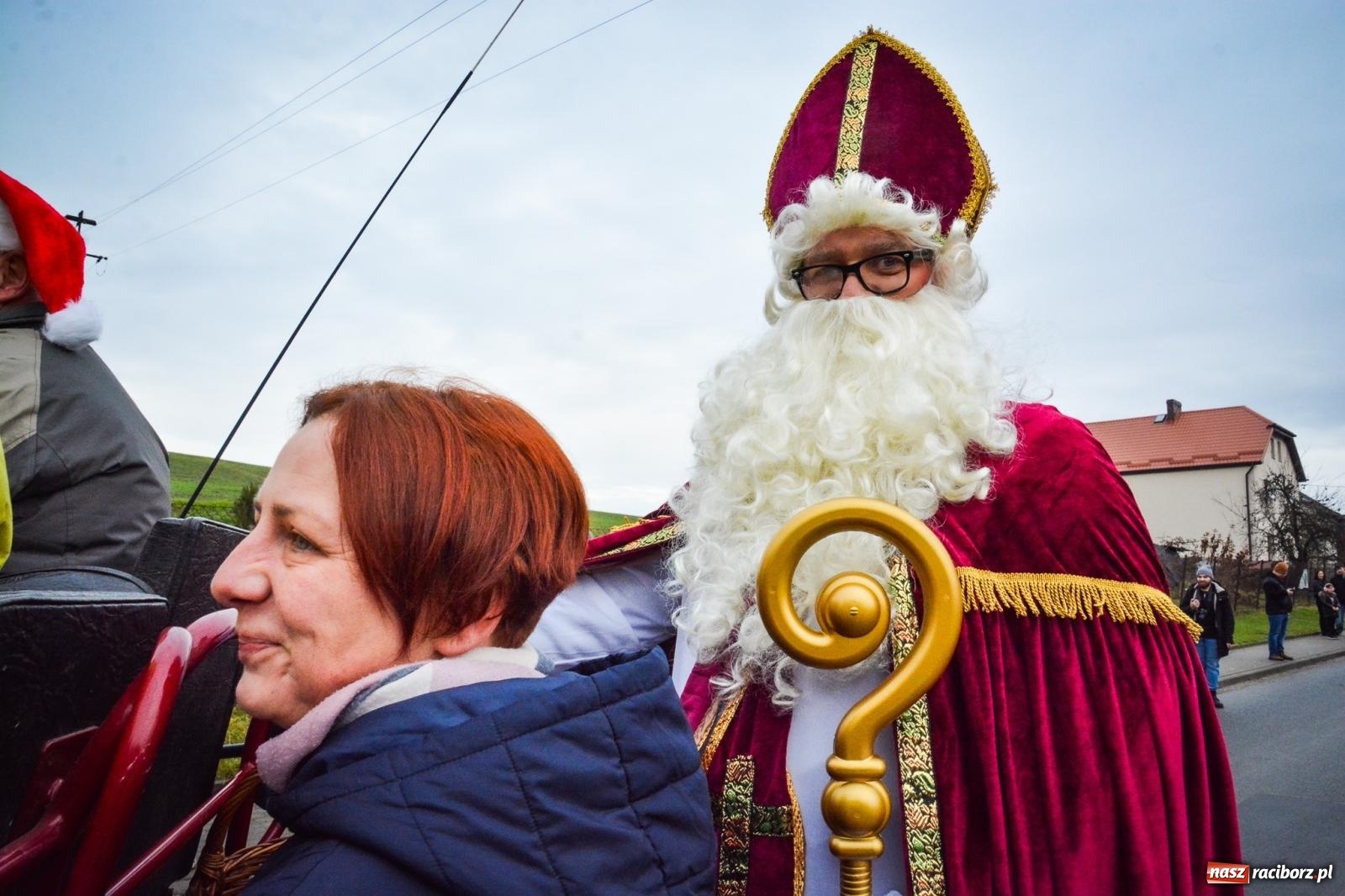 Zdjęcie w galerii na portalu naszraciborz.pl: Procesja konna do Mikołaszka – żywa tradycja Krzanowic [FOTO i WIDEO] wiadomości z regionu
