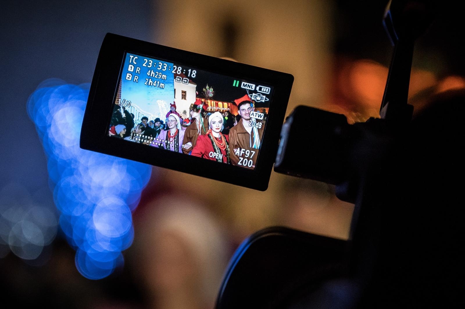 Zdjęcie w galerii na portalu naszraciborz.pl: Zamkowa parada świętego Mikołaja przyciągnęła tłumy. W niedzielę wystąpi TOBY [FOTO i WIDEO] wiadomości z regionu