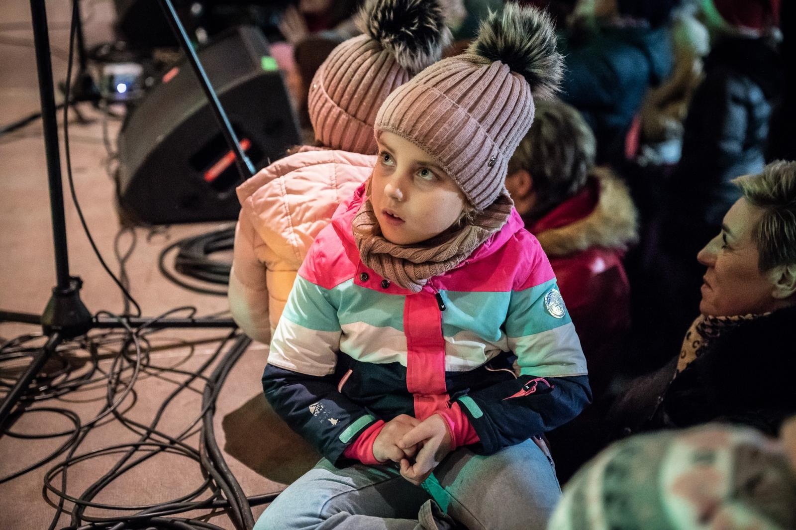Zdjęcie w galerii na portalu naszraciborz.pl: Zamkowa parada świętego Mikołaja przyciągnęła tłumy. W niedzielę wystąpi TOBY [FOTO i WIDEO] wiadomości z regionu