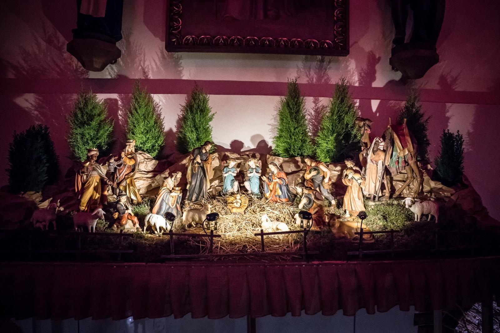 Zdjęcie w galerii na portalu naszraciborz.pl: Zamkowa parada świętego Mikołaja przyciągnęła tłumy. W niedzielę wystąpi TOBY [FOTO i WIDEO] wiadomości z regionu