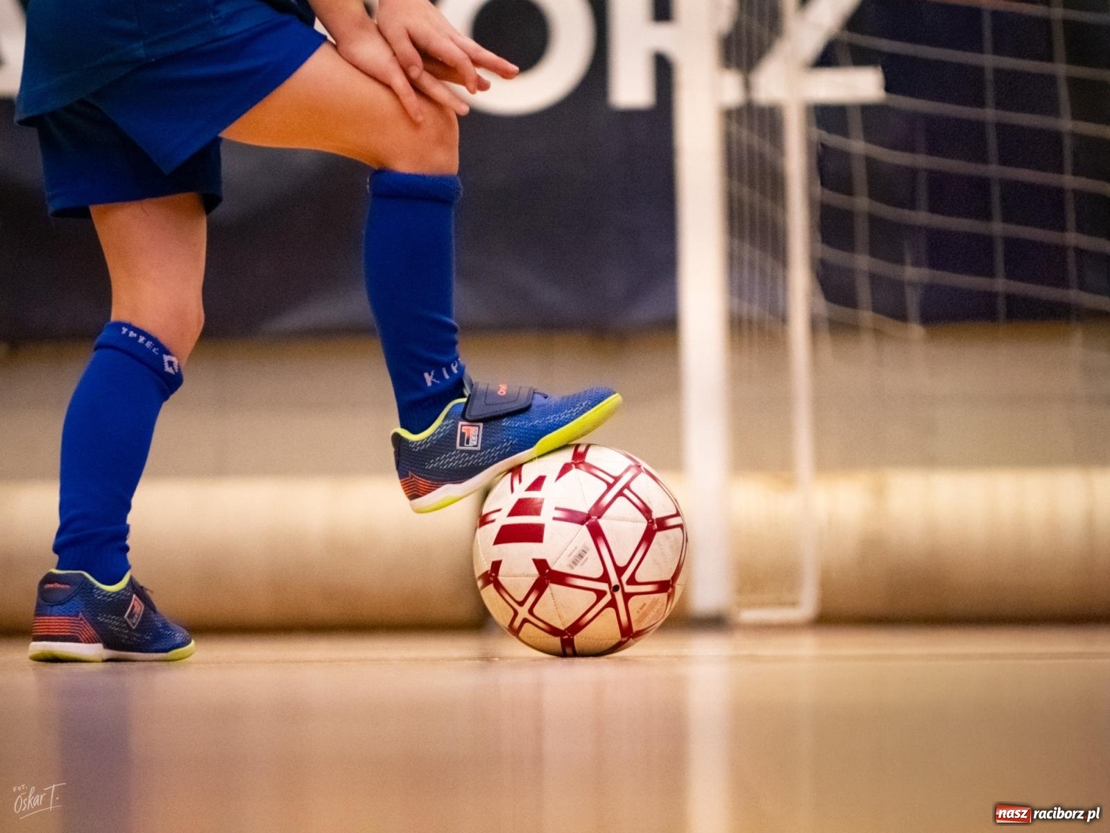 Zdjęcie w galerii na portalu naszraciborz.pl: Mikołajkowe zmagania najmłodszych. Turniej pełen emocji i sportowej radości [FOTO] wiadomości z regionu