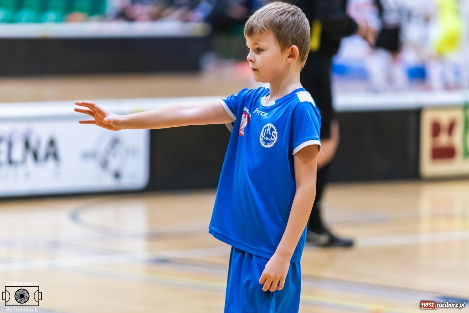 Zdjęcie w galerii na portalu naszraciborz.pl: Mikołajkowe zmagania najmłodszych. Turniej pełen emocji i sportowej radości [FOTO] wiadomości z regionu