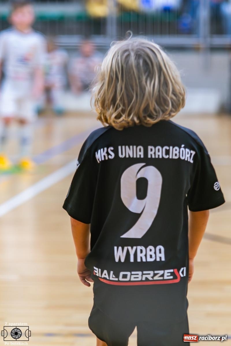 Zdjęcie w galerii na portalu naszraciborz.pl: Mikołajkowe zmagania najmłodszych. Turniej pełen emocji i sportowej radości [FOTO] wiadomości z regionu
