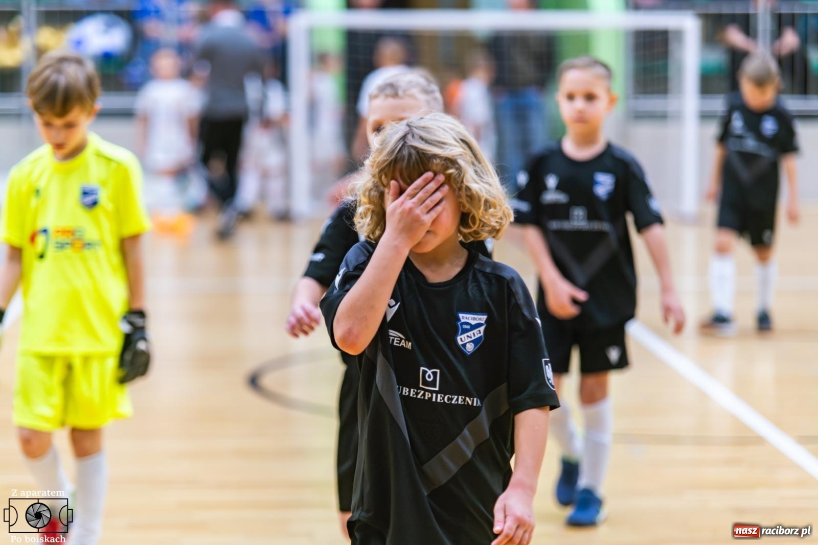 Zdjęcie w galerii na portalu naszraciborz.pl: Mikołajkowe zmagania najmłodszych. Turniej pełen emocji i sportowej radości [FOTO] wiadomości z regionu