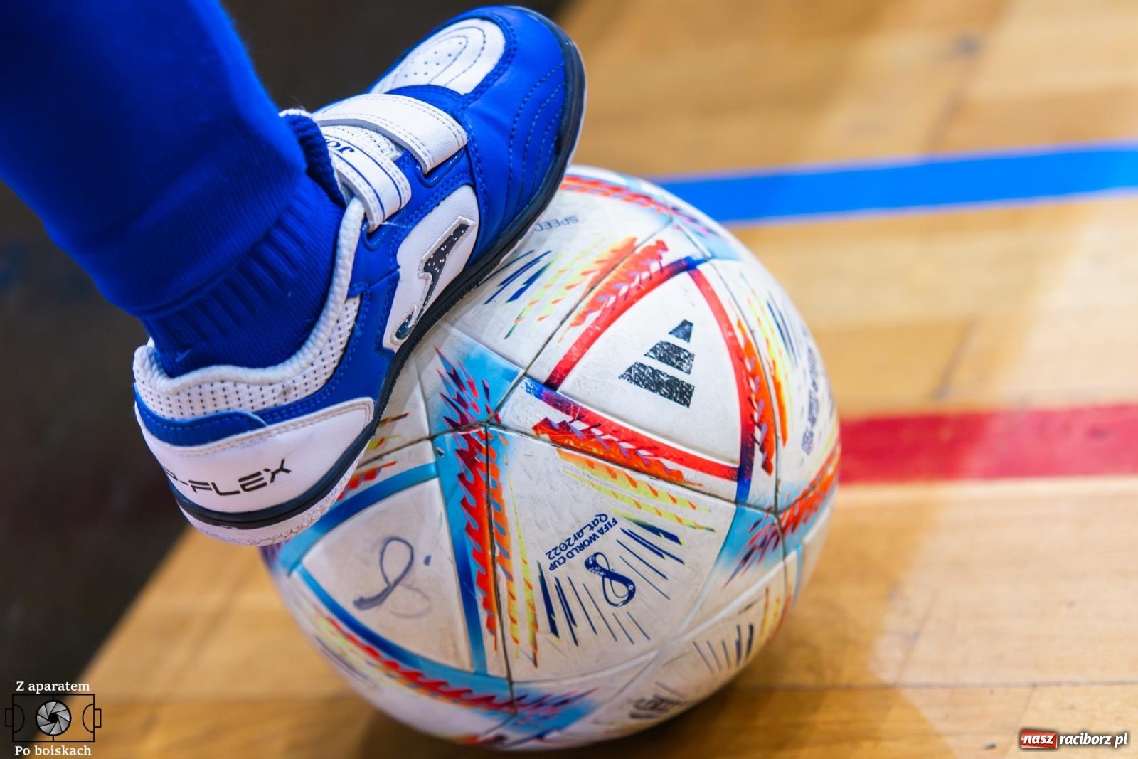 Zdjęcie w galerii na portalu naszraciborz.pl: Mikołajkowe zmagania najmłodszych. Turniej pełen emocji i sportowej radości [FOTO] wiadomości z regionu