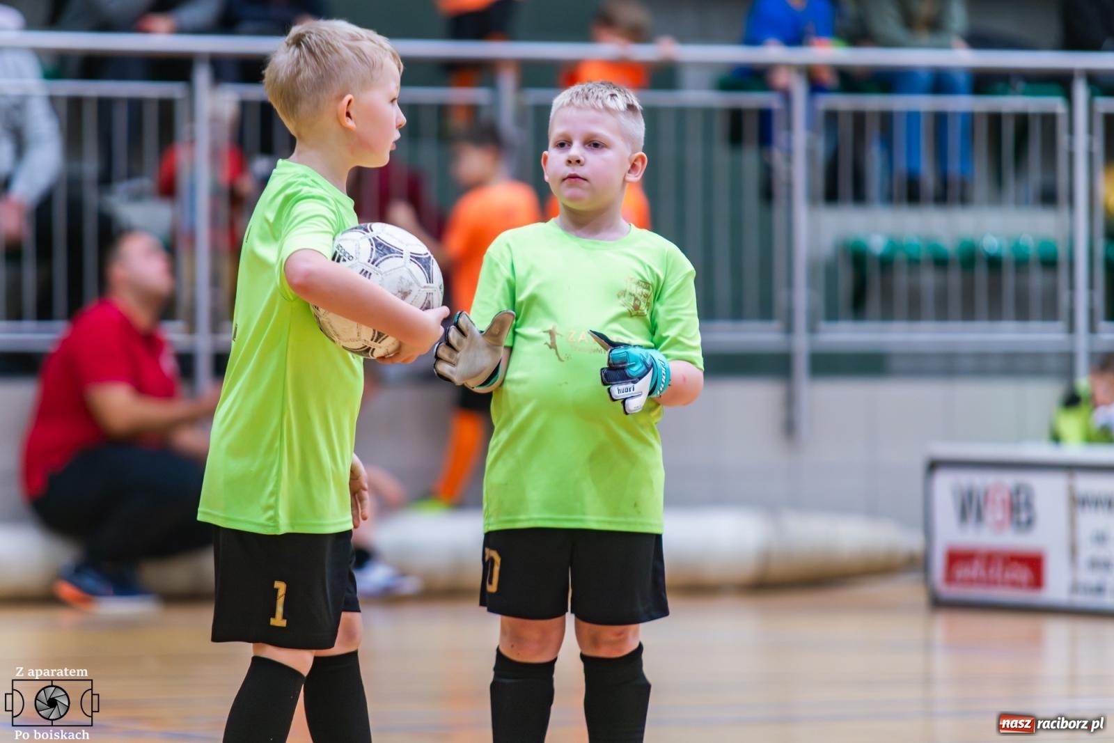 Zdjęcie w galerii na portalu naszraciborz.pl: Mikołajkowe zmagania najmłodszych. Turniej pełen emocji i sportowej radości [FOTO] wiadomości z regionu