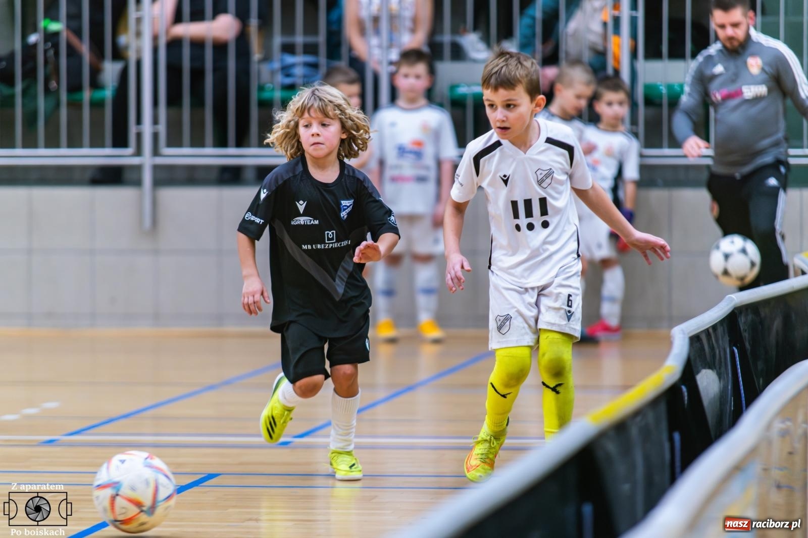 Zdjęcie w galerii na portalu naszraciborz.pl: Mikołajkowe zmagania najmłodszych. Turniej pełen emocji i sportowej radości [FOTO] wiadomości z regionu