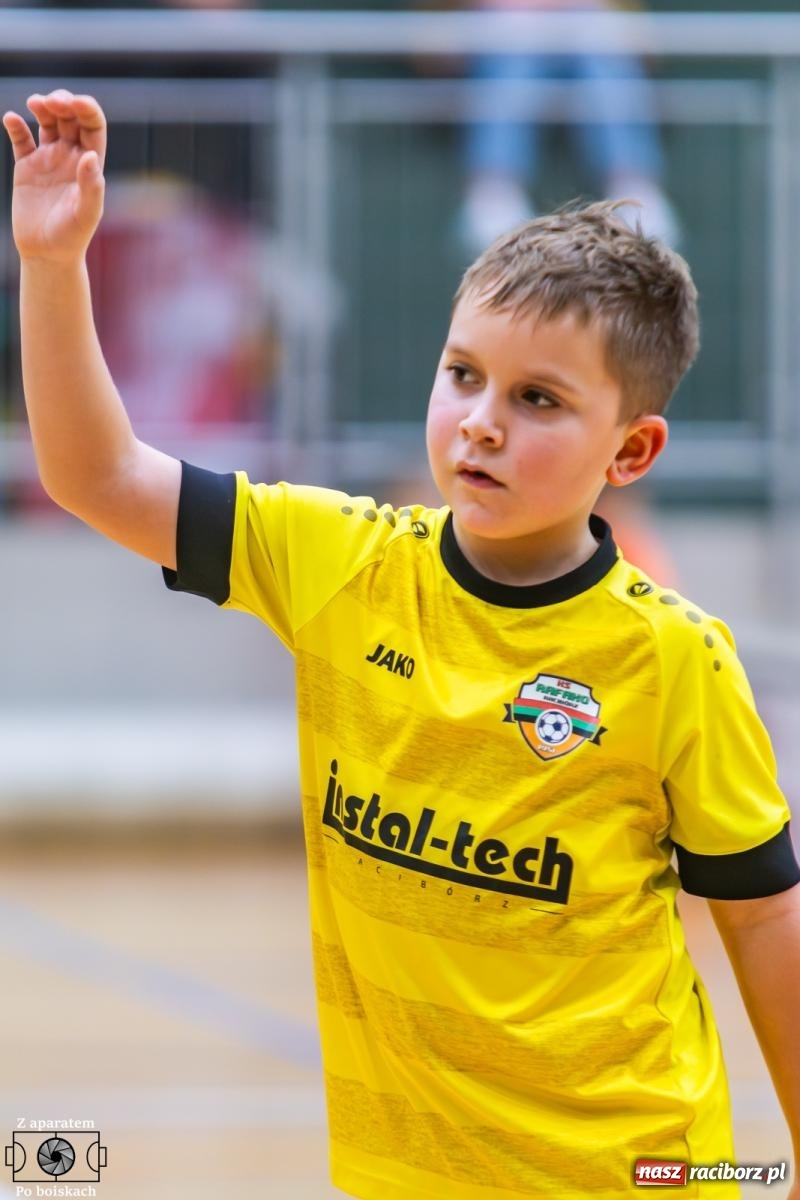 Zdjęcie w galerii na portalu naszraciborz.pl: Mikołajkowe zmagania najmłodszych. Turniej pełen emocji i sportowej radości [FOTO] wiadomości z regionu