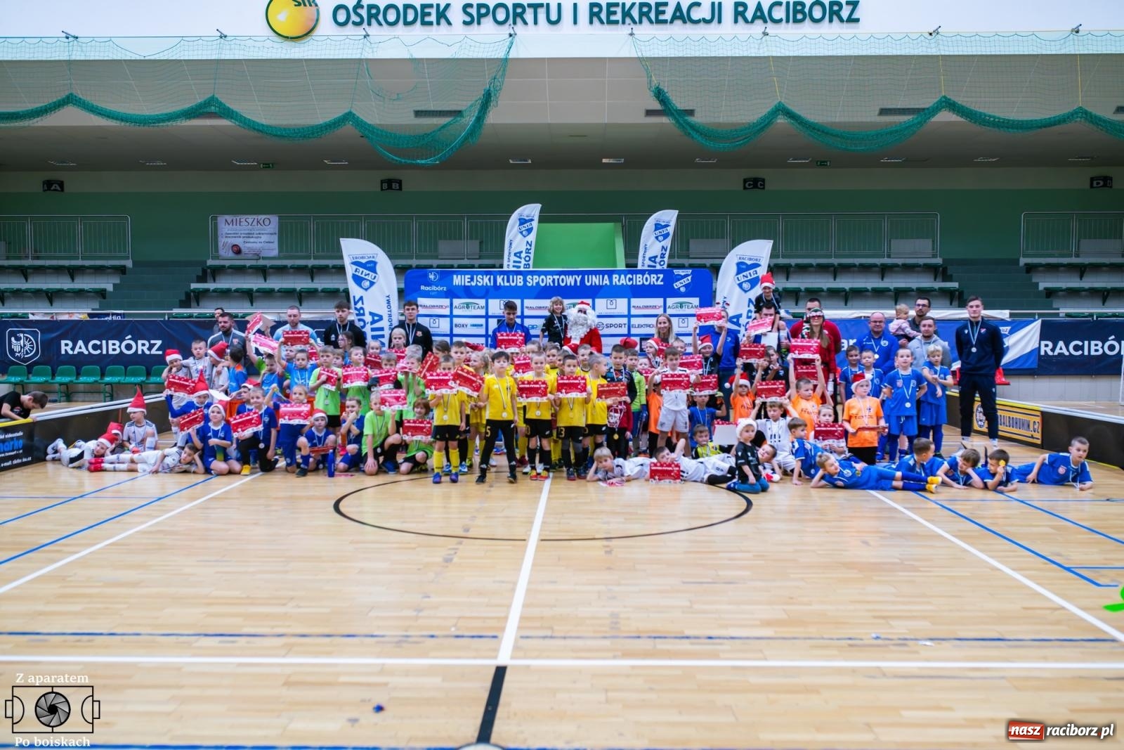 Zdjęcie w galerii na portalu naszraciborz.pl: Mikołajkowe zmagania najmłodszych. Turniej pełen emocji i sportowej radości [FOTO] wiadomości z regionu