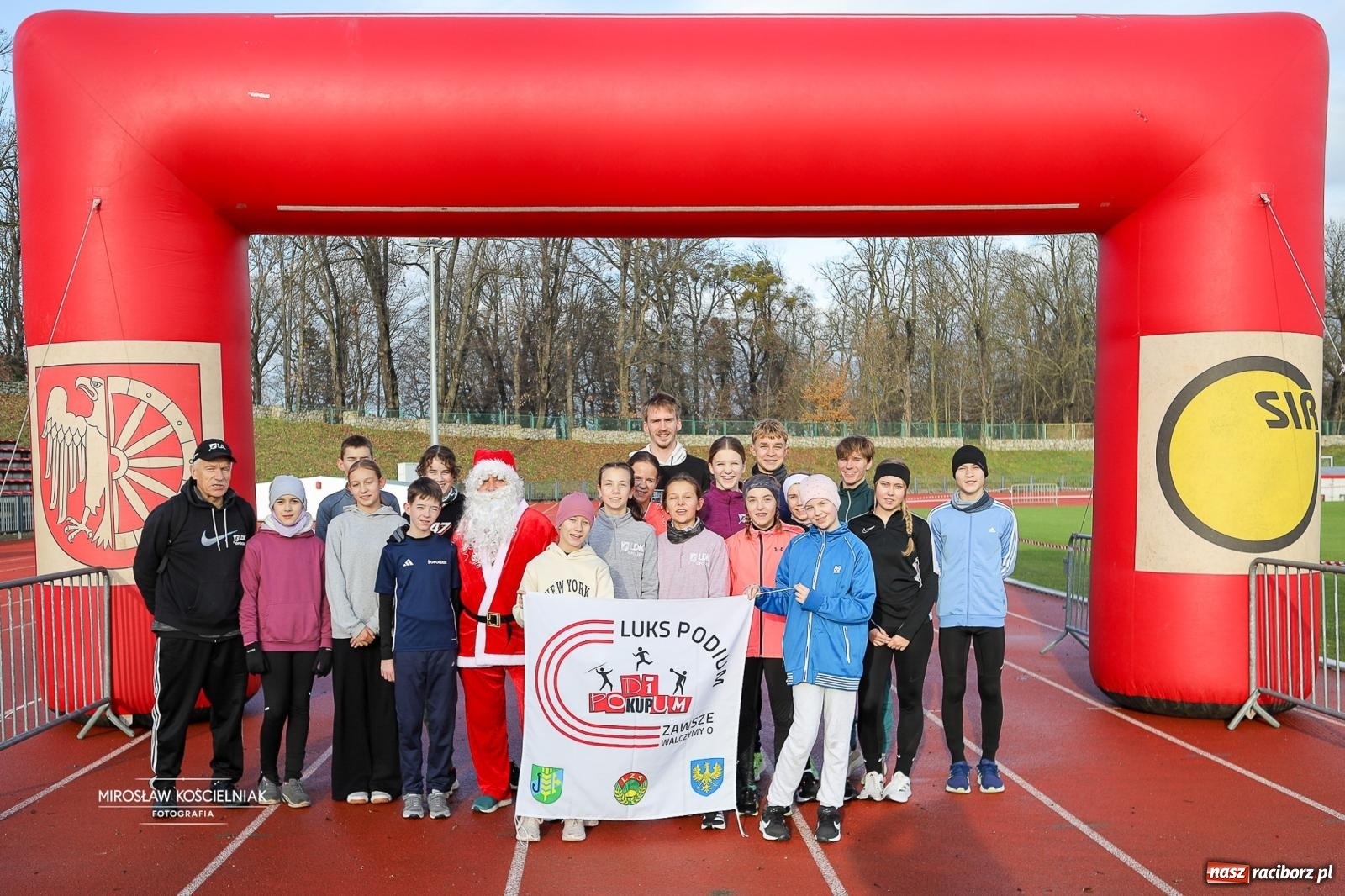 Zdjęcie w galerii na portalu naszraciborz.pl: Bieg Mikołajkowy z Justyną Święty-Ersetic wiadomości z regionu