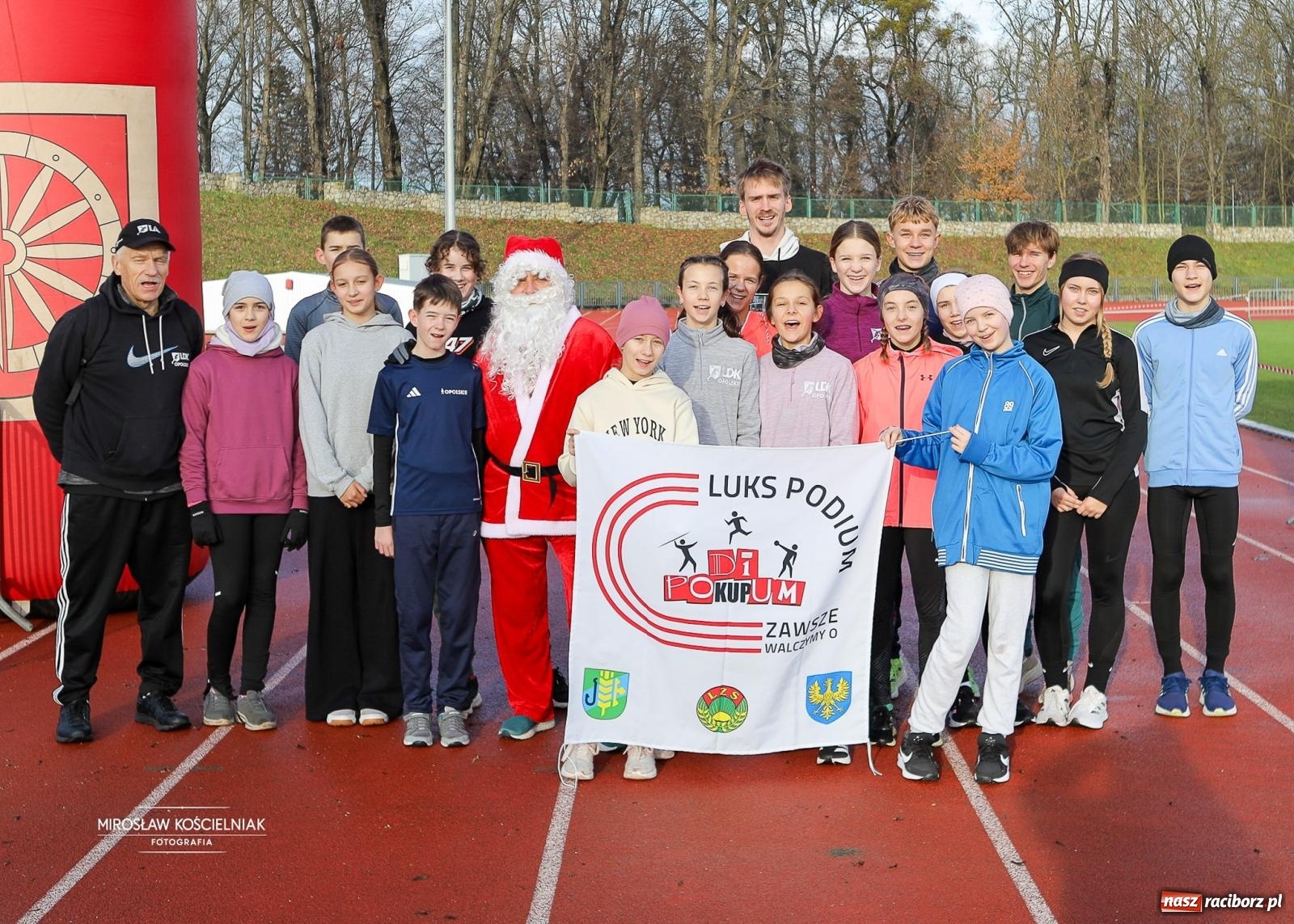 Zdjęcie w galerii na portalu naszraciborz.pl: Bieg Mikołajkowy z Justyną Święty-Ersetic wiadomości z regionu