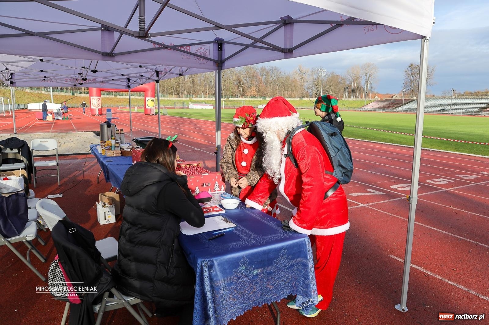 Zdjęcie w galerii na portalu naszraciborz.pl: Bieg Mikołajkowy z Justyną Święty-Ersetic wiadomości z regionu