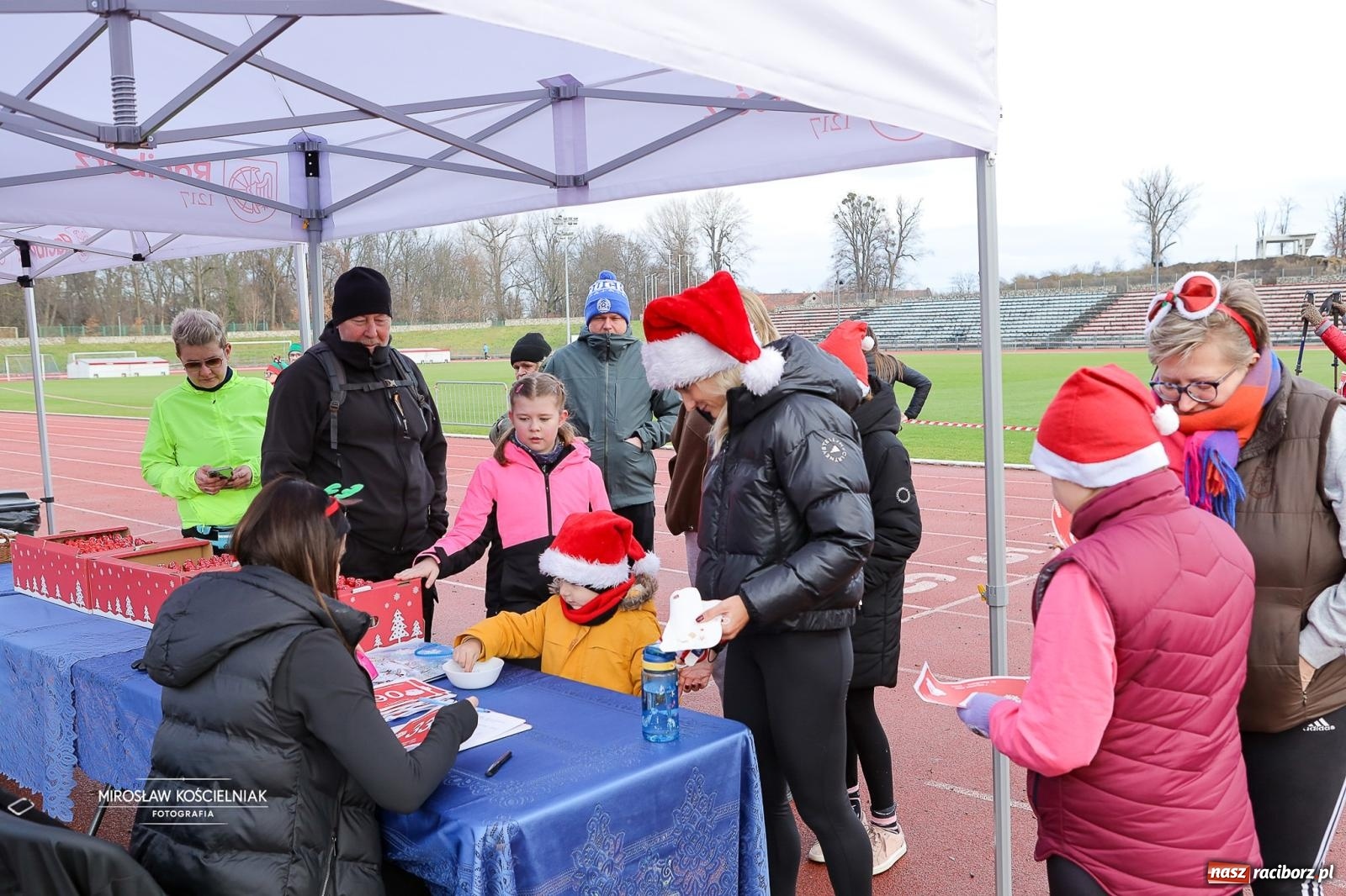 Zdjęcie w galerii na portalu naszraciborz.pl: Bieg Mikołajkowy z Justyną Święty-Ersetic wiadomości z regionu