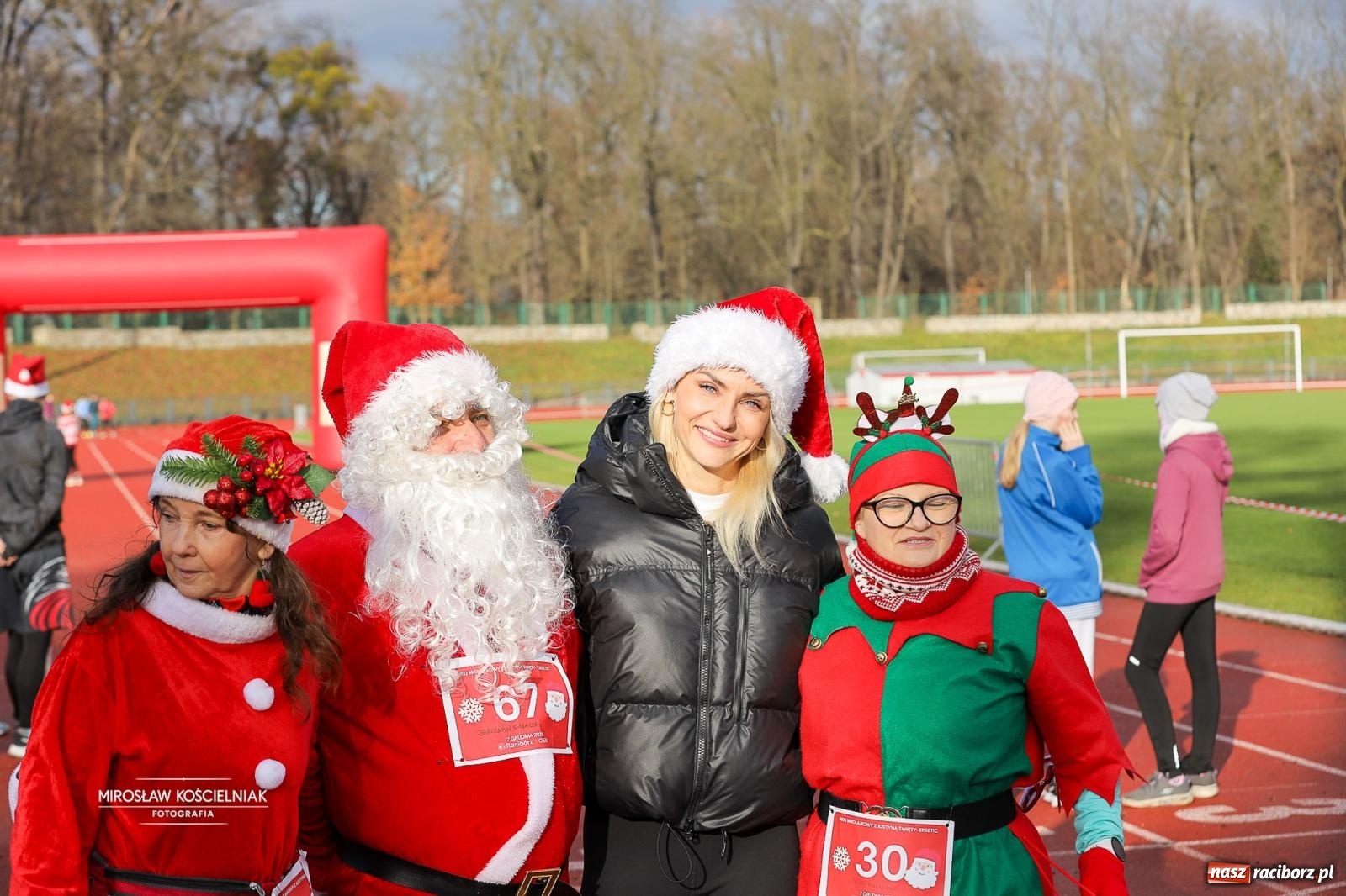 Zdjęcie w galerii na portalu naszraciborz.pl: Bieg Mikołajkowy z Justyną Święty-Ersetic wiadomości z regionu