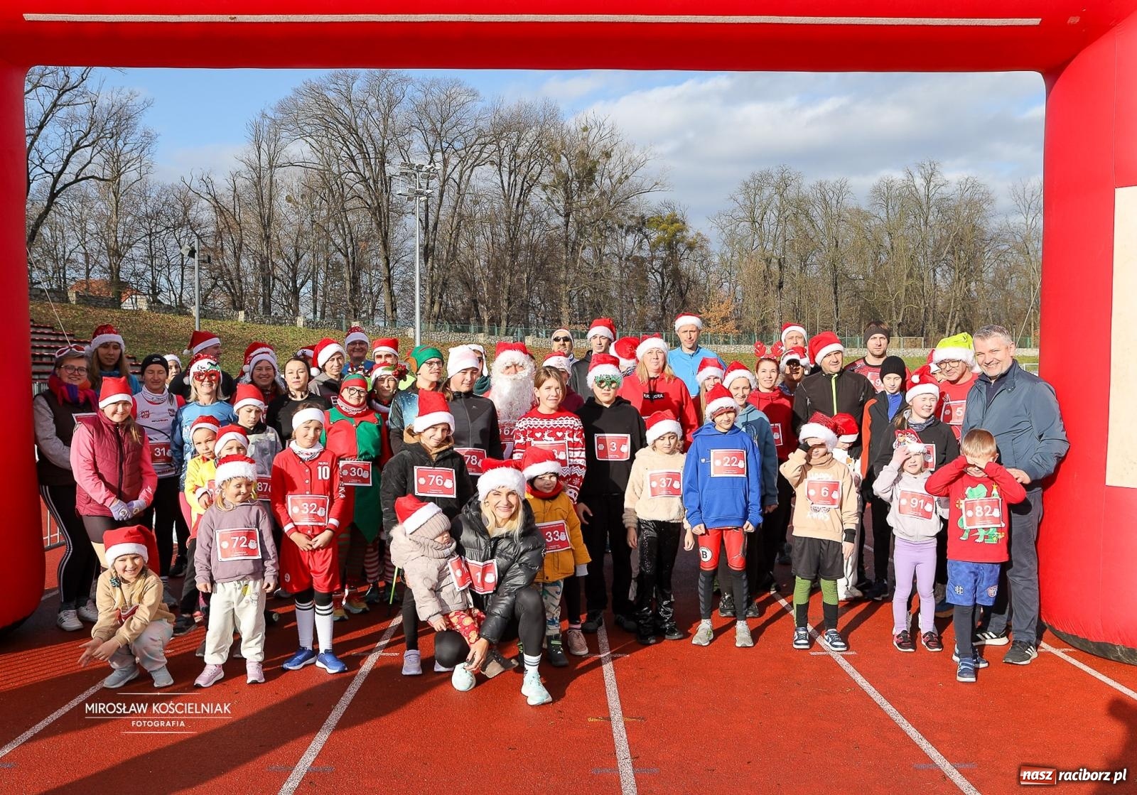 Zdjęcie w galerii na portalu naszraciborz.pl: Bieg Mikołajkowy z Justyną Święty-Ersetic wiadomości z regionu