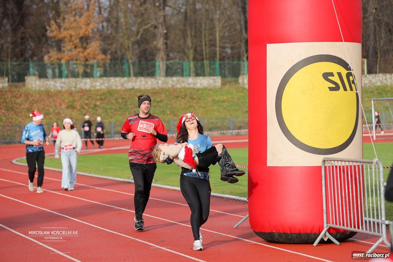 Zdjęcie w galerii na portalu naszraciborz.pl: Bieg Mikołajkowy z Justyną Święty-Ersetic wiadomości z regionu