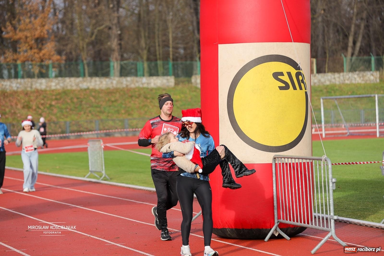 Zdjęcie w galerii na portalu naszraciborz.pl: Bieg Mikołajkowy z Justyną Święty-Ersetic wiadomości z regionu