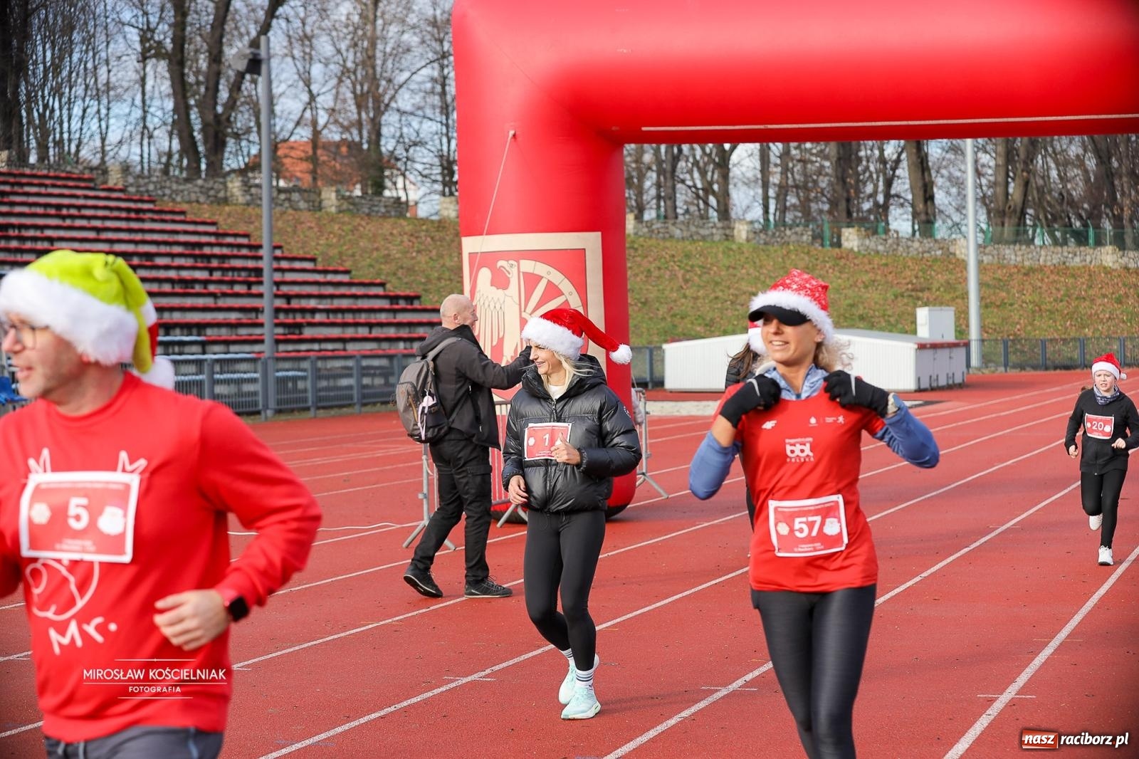 Zdjęcie w galerii na portalu naszraciborz.pl: Bieg Mikołajkowy z Justyną Święty-Ersetic wiadomości z regionu