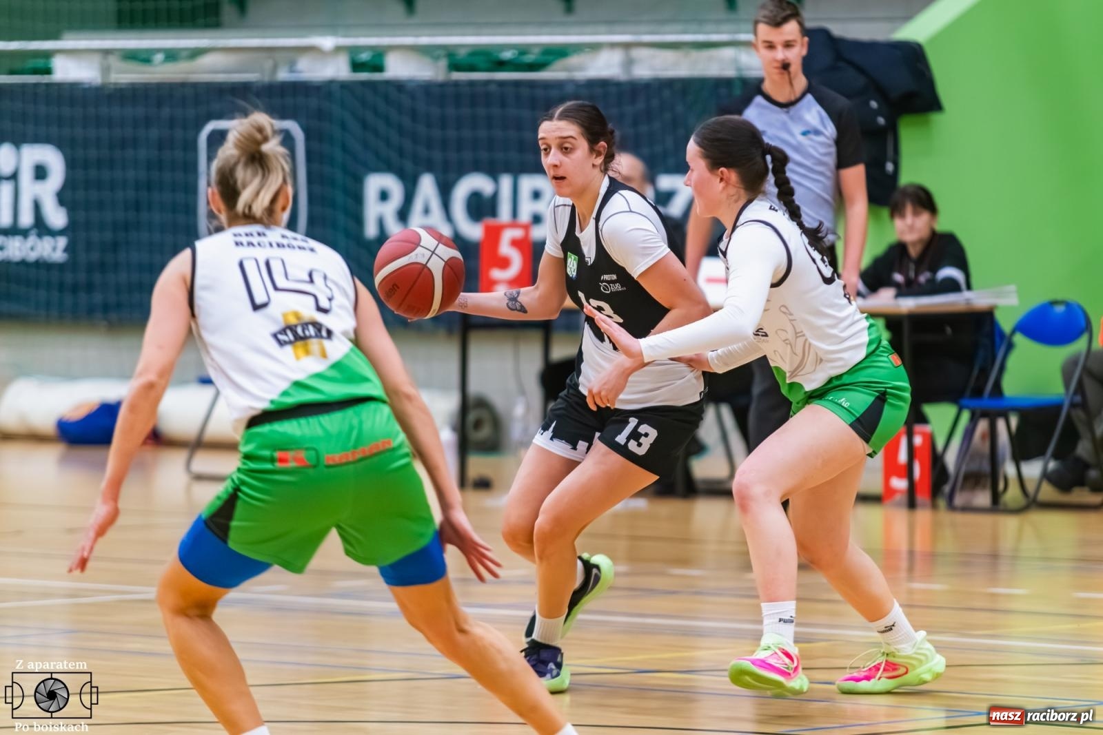 Zdjęcie w galerii na portalu naszraciborz.pl: Koszykówka: Proste błędy i nieskuteczność pogrążyły RKK [FOTO i WIDEO] wiadomości z regionu