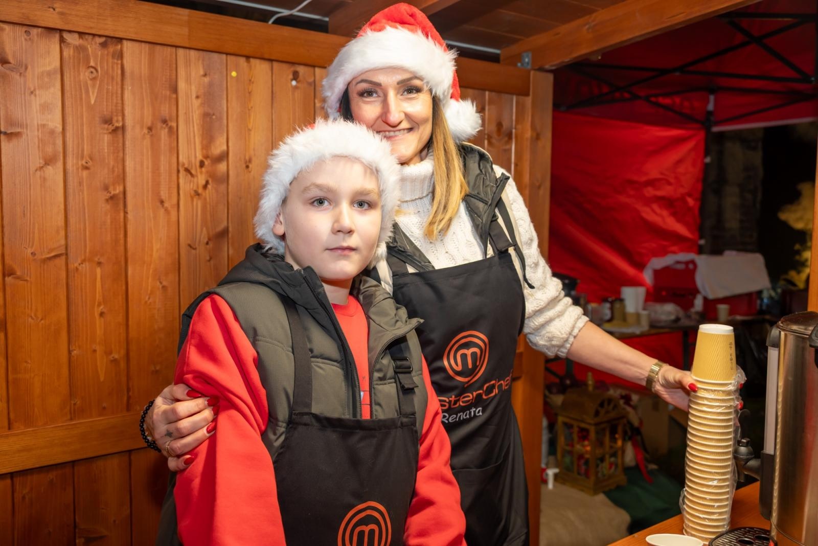 Zdjęcie w galerii na portalu naszraciborz.pl: Kiermasz Bożonarodzeniowy w baśniowej scenerii tworkowskiego zamku z rekordową frekwencją wiadomości z regionu