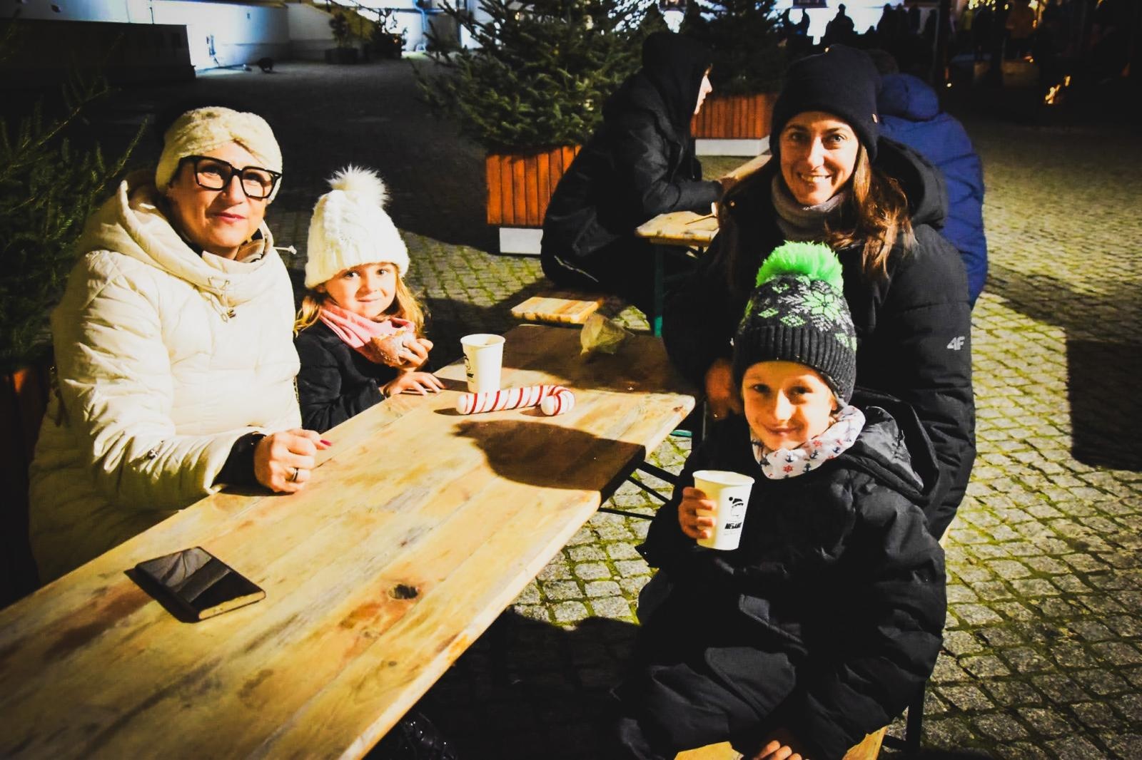 Zdjęcie w galerii na portalu naszraciborz.pl: Bajkowy Zamek 2025. TOBY przyciągnął tłumy mieszkańców powiatu wiadomości z regionu