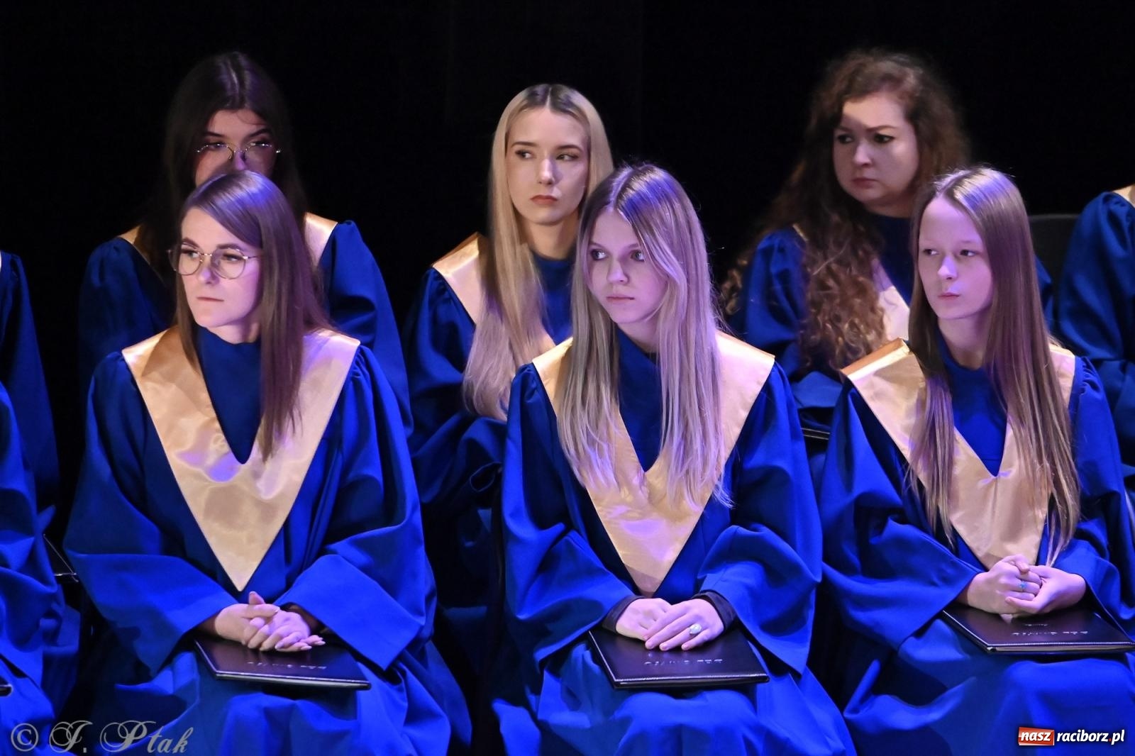 Zdjęcie w galerii na portalu naszraciborz.pl: Franciszek Borysowicz – benefis i muzyczna podróż przez dekady wiadomości z regionu