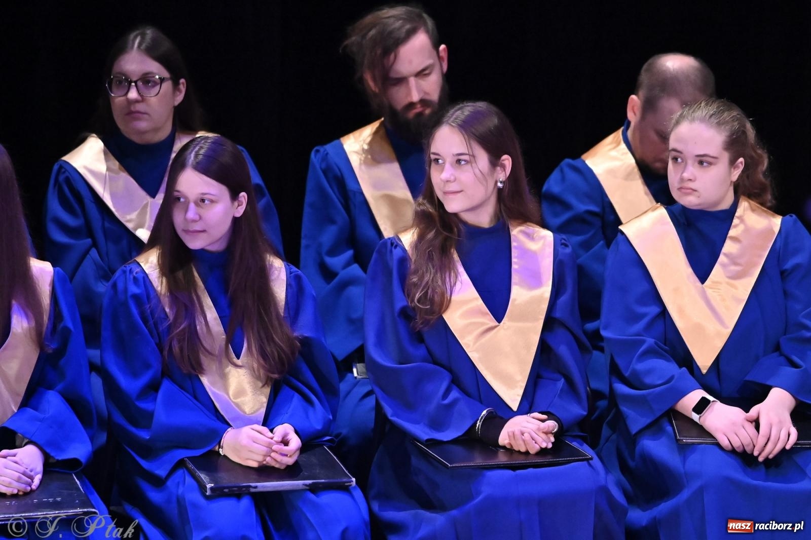 Zdjęcie w galerii na portalu naszraciborz.pl: Franciszek Borysowicz – benefis i muzyczna podróż przez dekady wiadomości z regionu