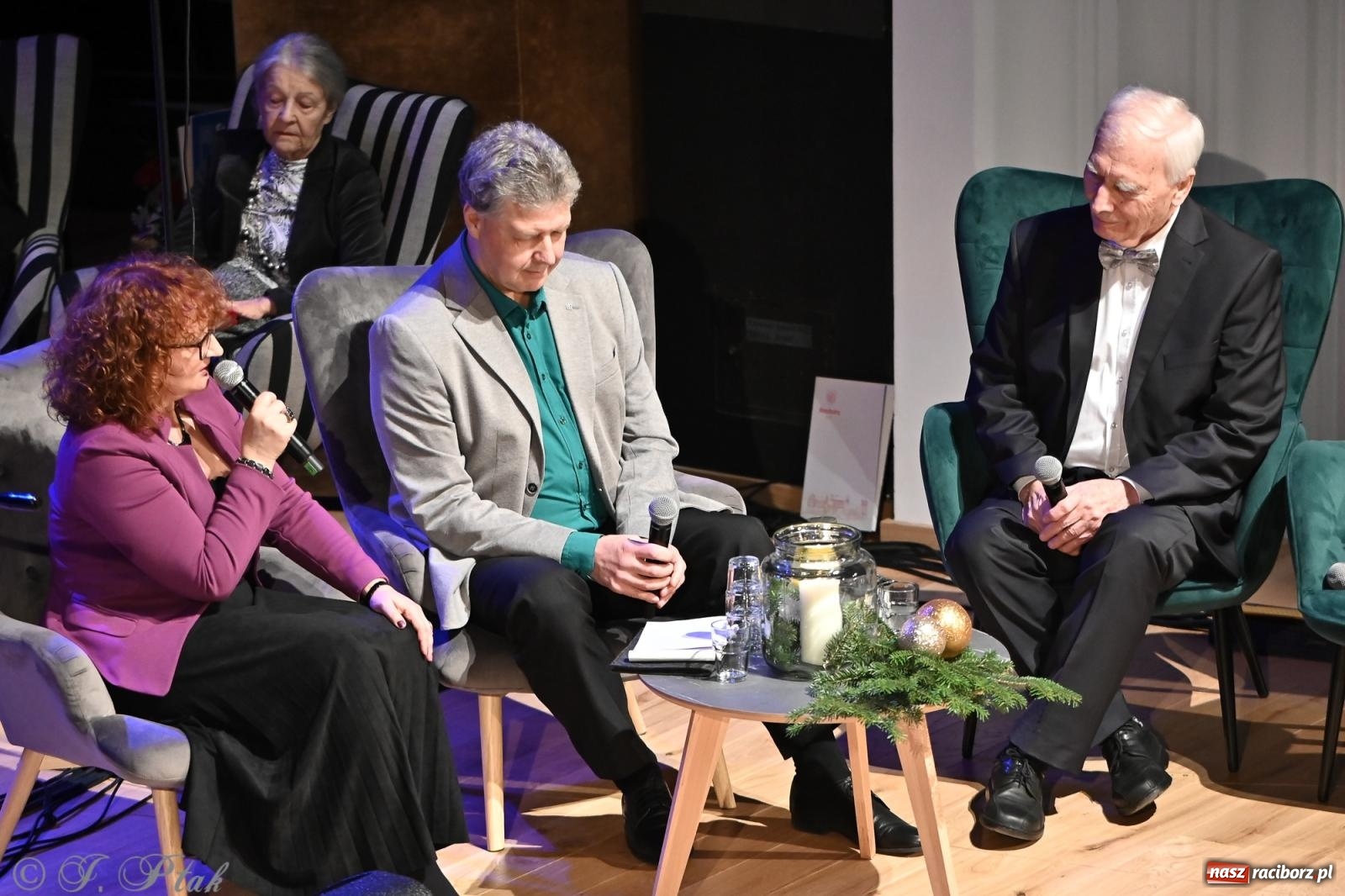 Zdjęcie w galerii na portalu naszraciborz.pl: Franciszek Borysowicz – benefis i muzyczna podróż przez dekady wiadomości z regionu