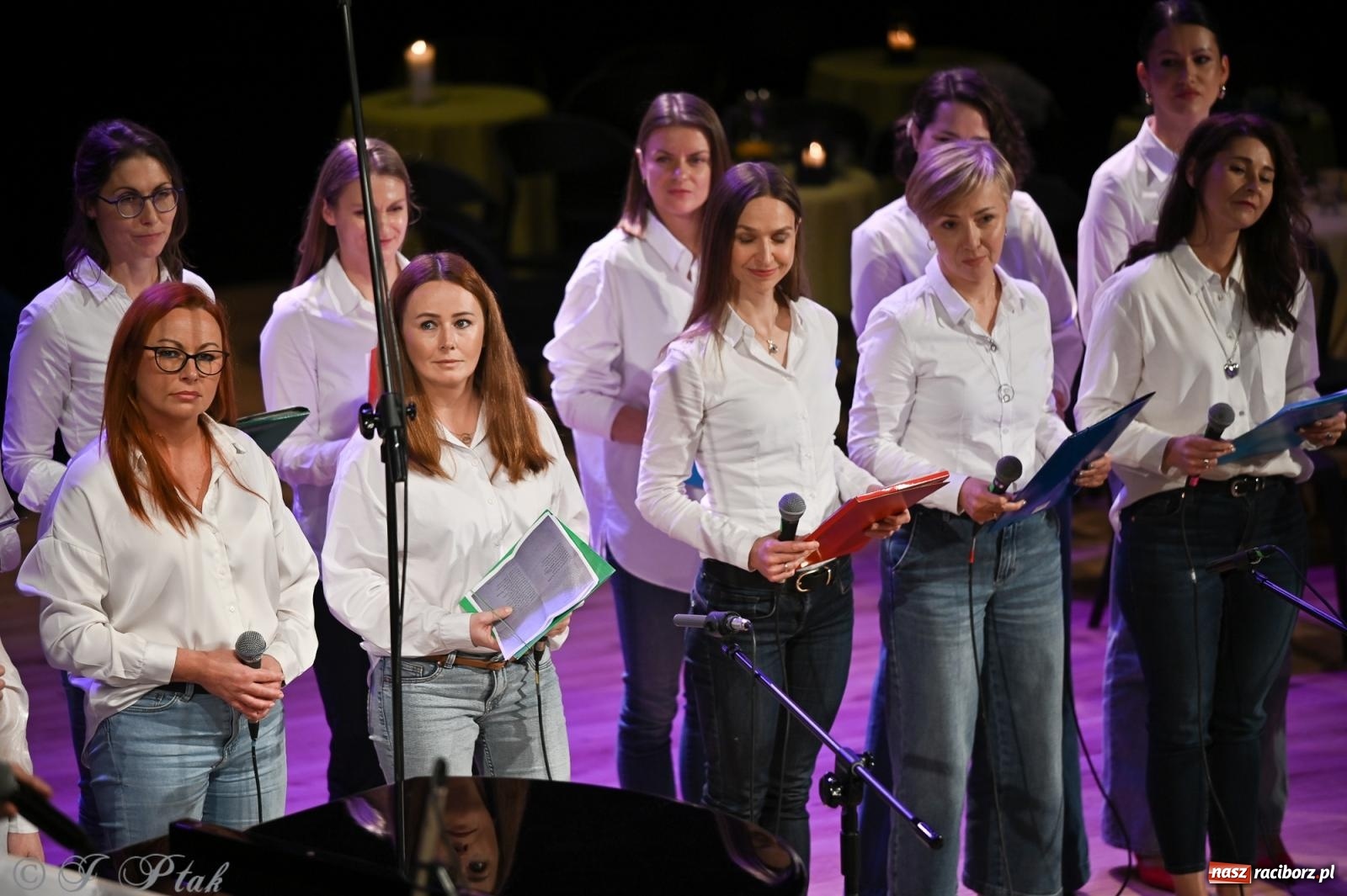 Zdjęcie w galerii na portalu naszraciborz.pl: Franciszek Borysowicz – benefis i muzyczna podróż przez dekady wiadomości z regionu