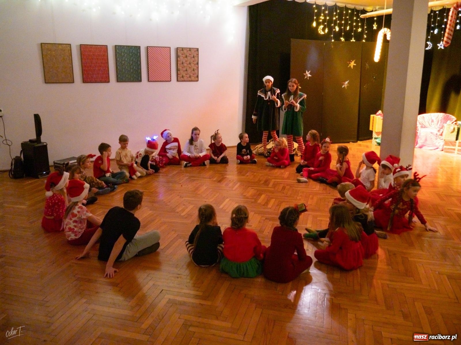 Zdjęcie w galerii na portalu naszraciborz.pl: Mikołajki w Nędzy pełne magii i świątecznej radości [FOTO] wiadomości z regionu