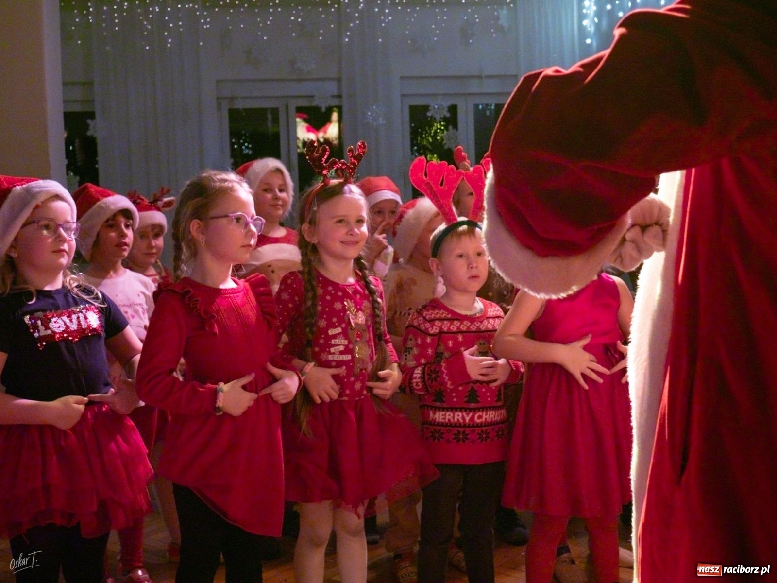 Zdjęcie w galerii na portalu naszraciborz.pl: Mikołajki w Nędzy pełne magii i świątecznej radości [FOTO] wiadomości z regionu