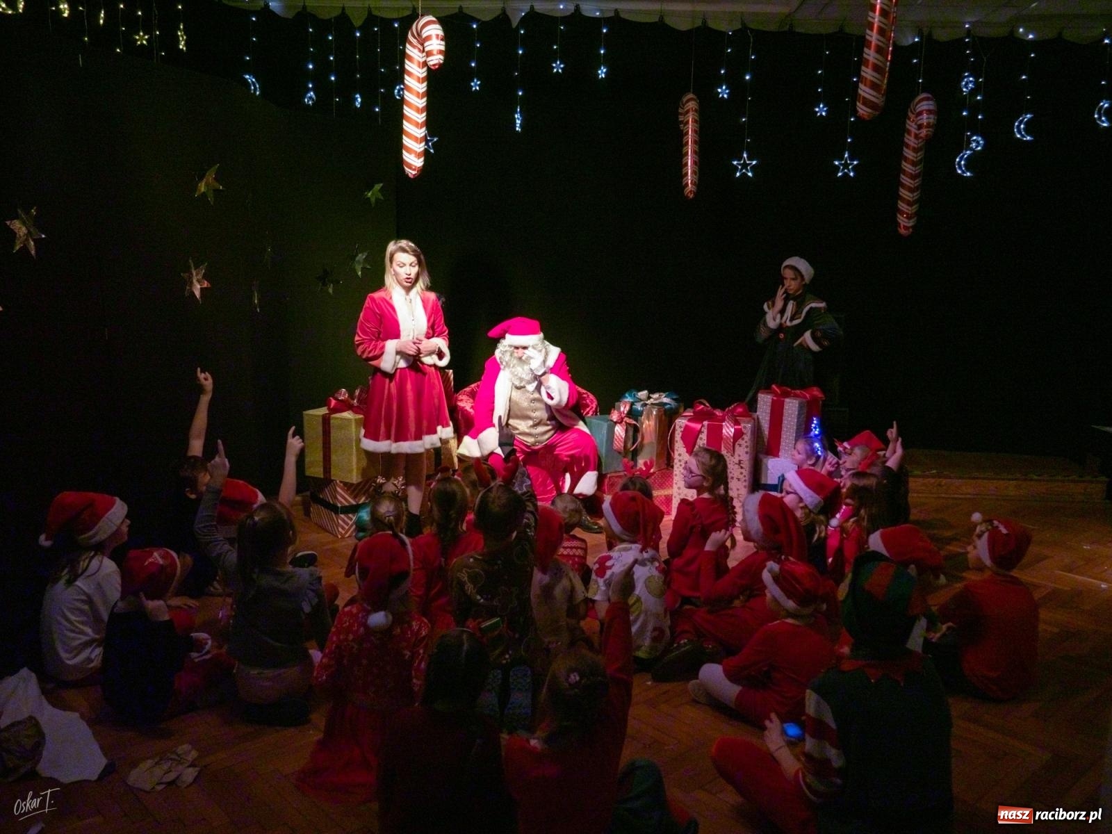 Zdjęcie w galerii na portalu naszraciborz.pl: Mikołajki w Nędzy pełne magii i świątecznej radości [FOTO] wiadomości z regionu