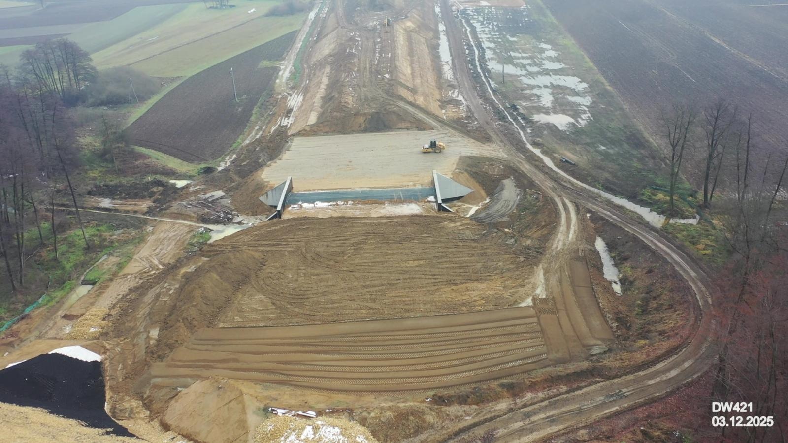 Zdjęcie w galerii na portalu naszraciborz.pl: Budowa nowego mostu na Odrze wchodzi w kluczową fazę [FOTO] wiadomości z regionu